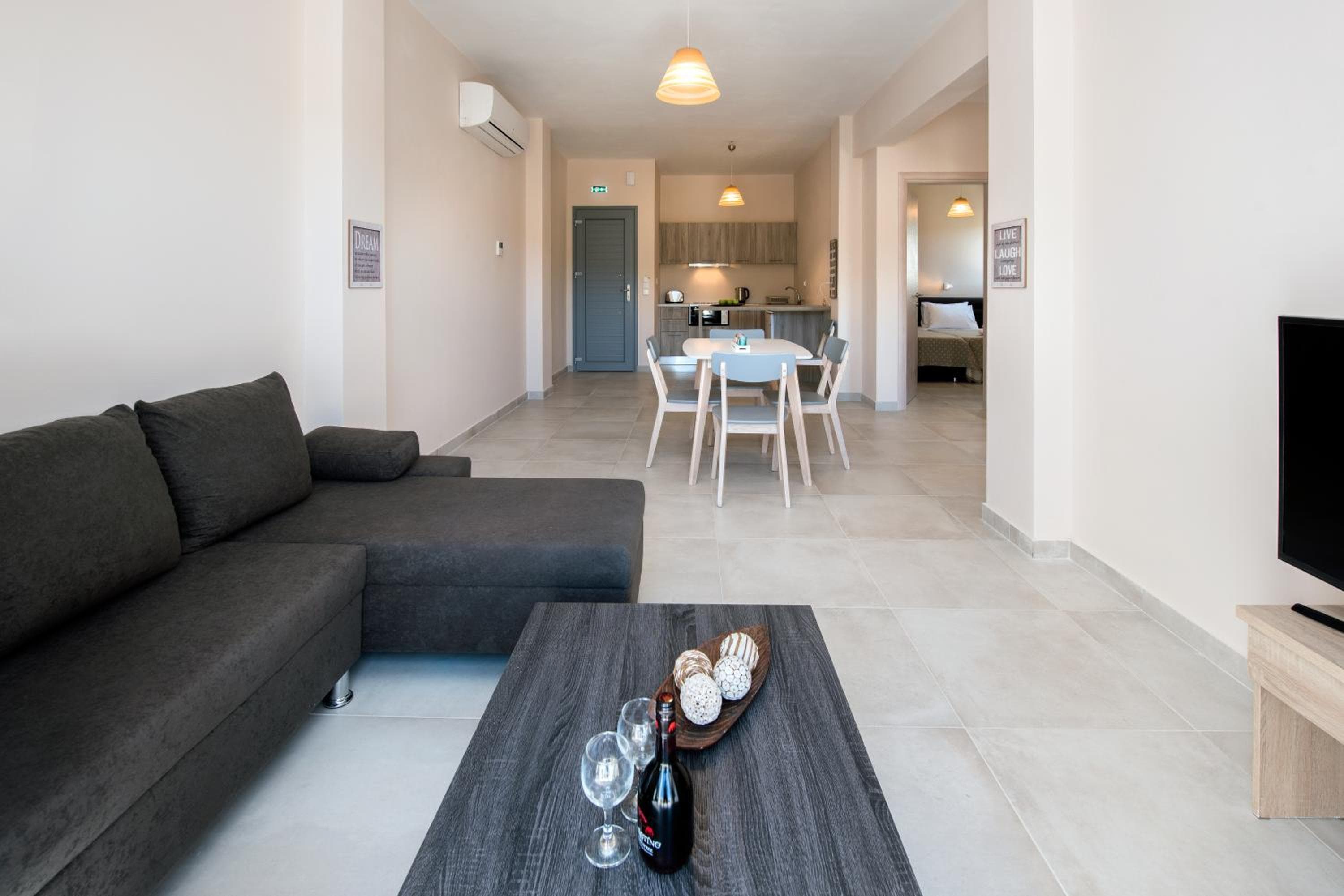 Artheo Hotel, Kassiopi, photo 2