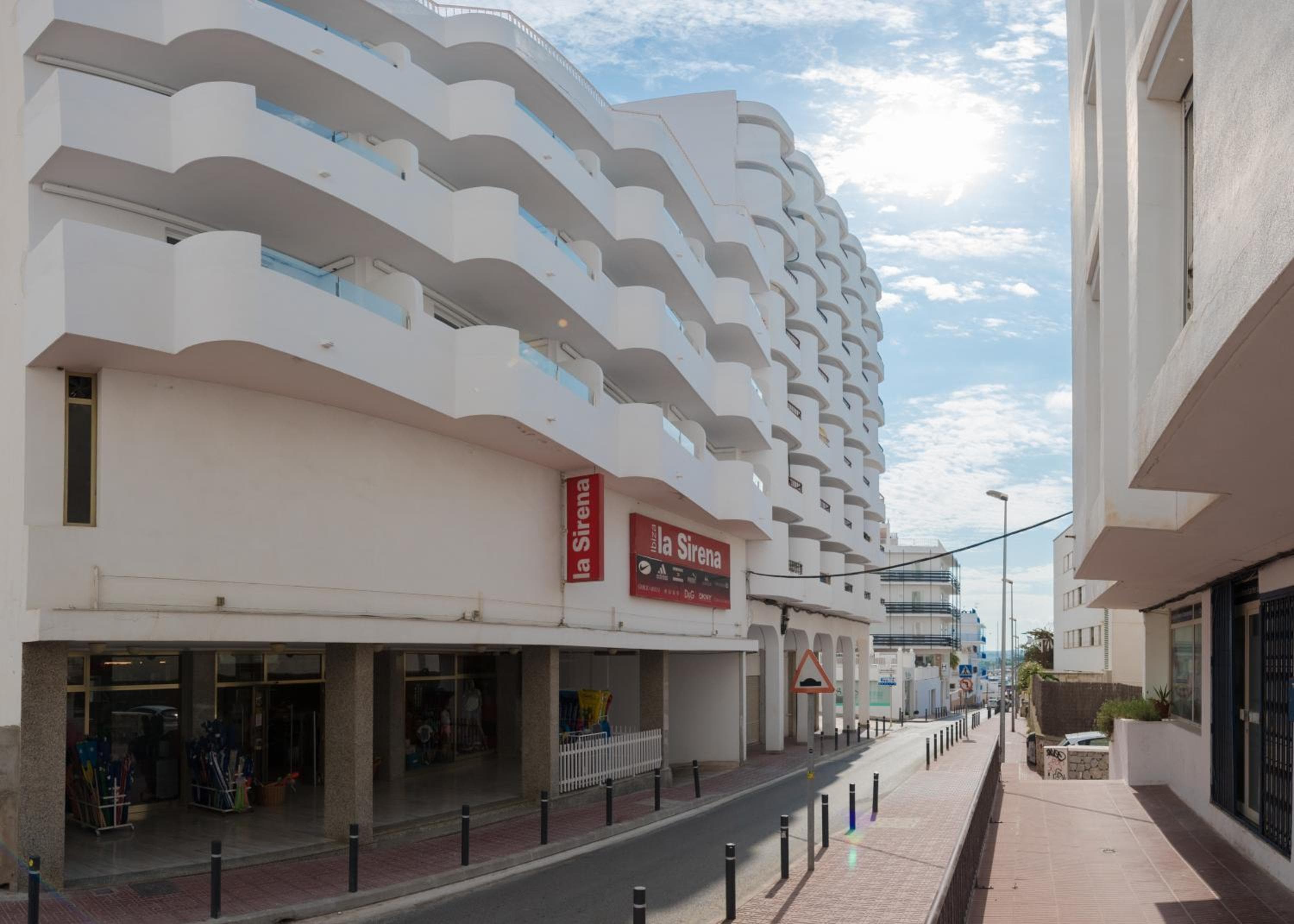 Apartamentos Los Angeles, San Antonio