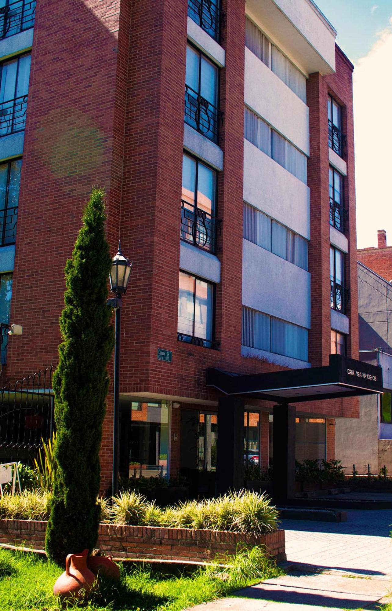 Apartaestudios Los Andes, Bogotá