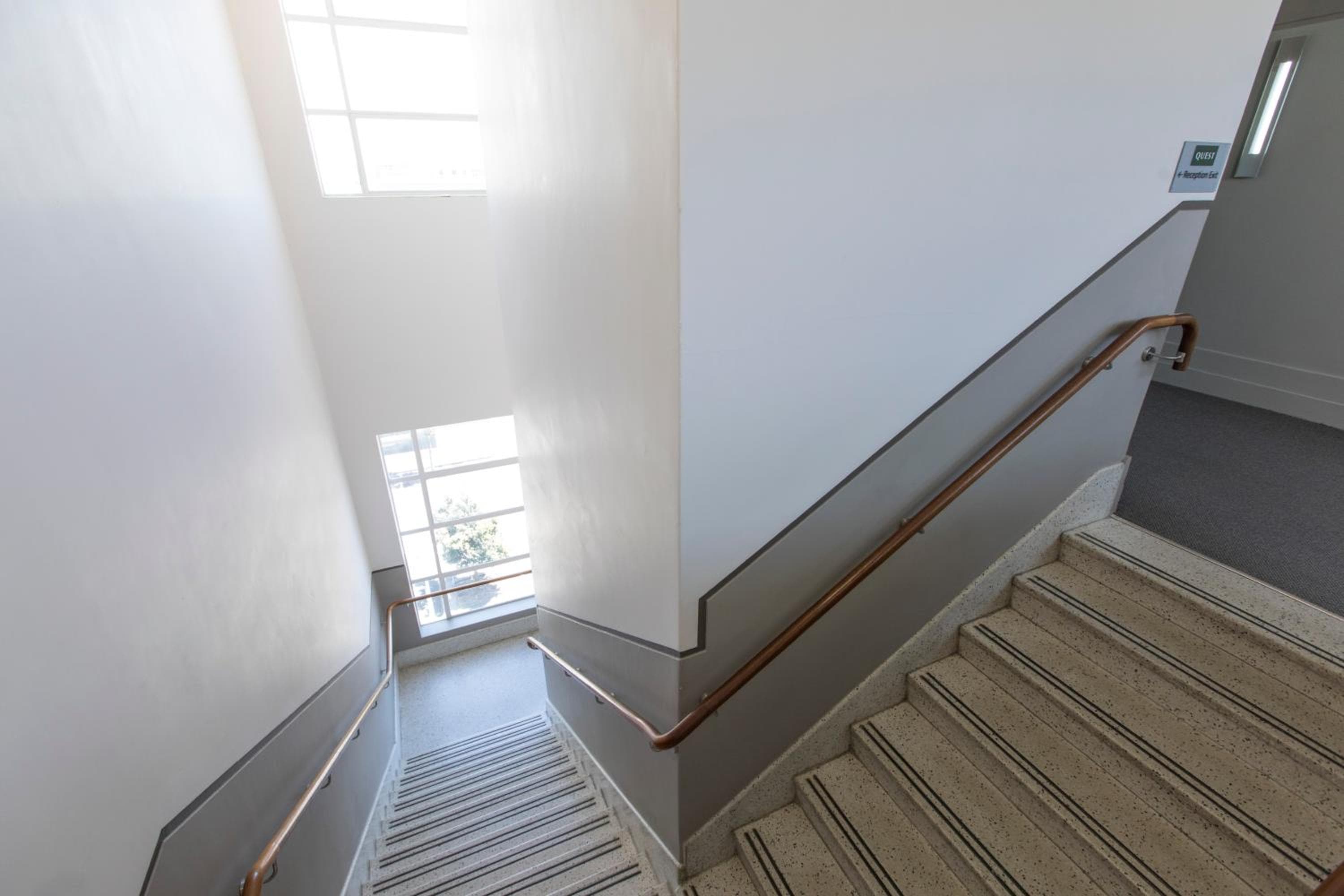 Quest New Plymouth CBD Apartment Hotel, New Plymouth, photo 2