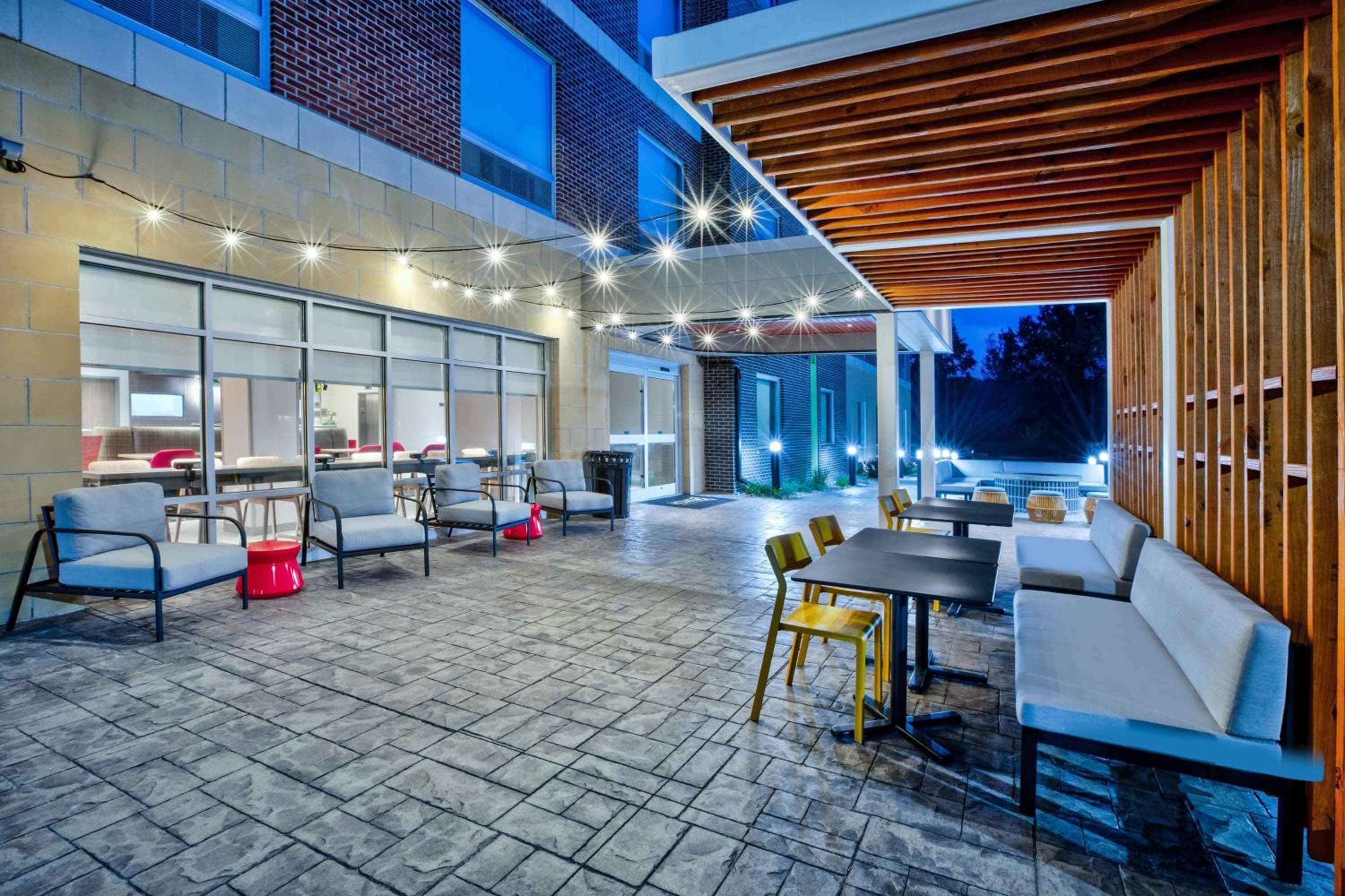 Home2 Suites By Hilton Grand Rapids Northeast, Grand Rapids, photo 4
