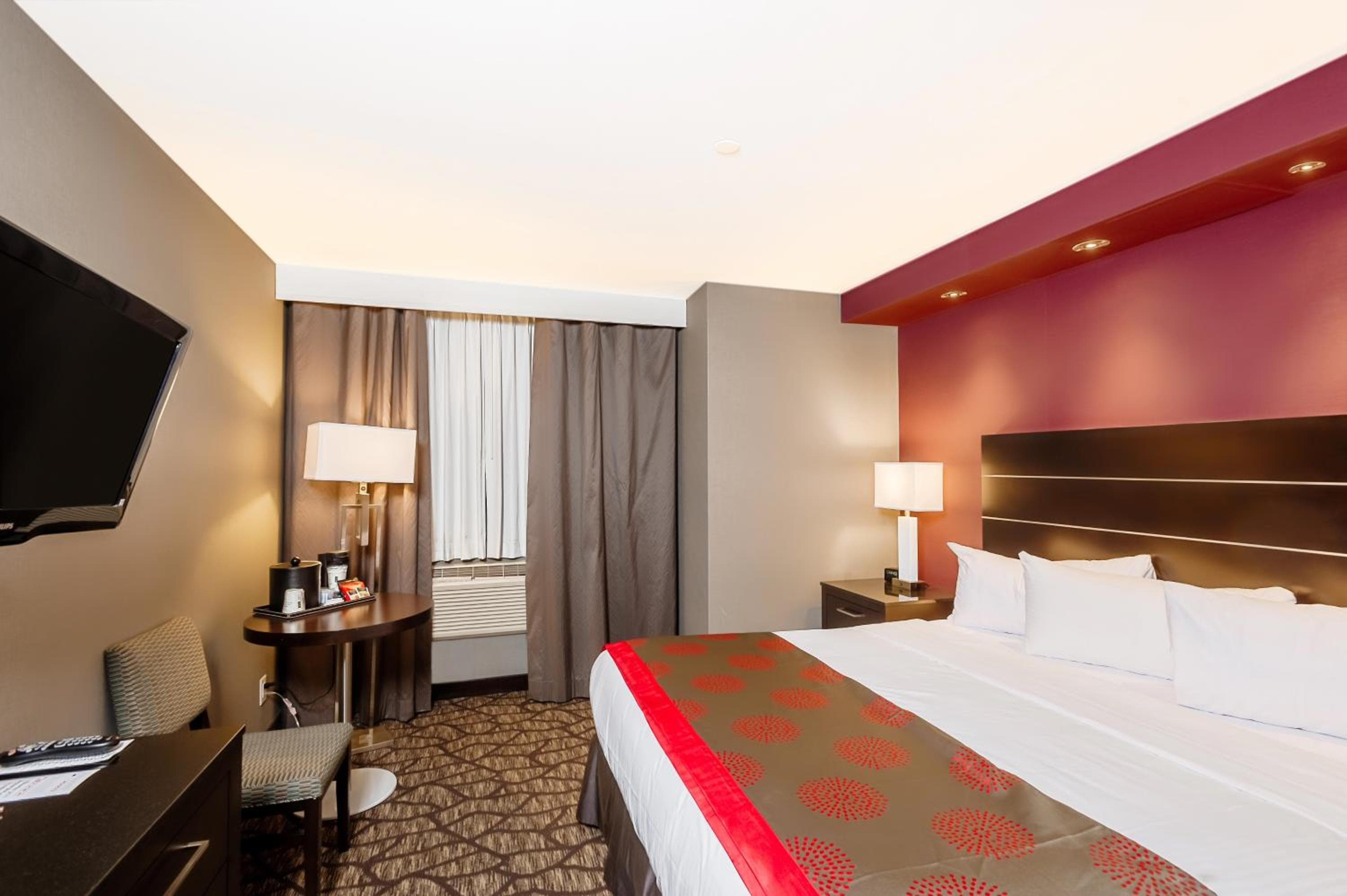 TownePlace Suites by Marriott Niagara Falls Canada, Niagara Falls, photo 2