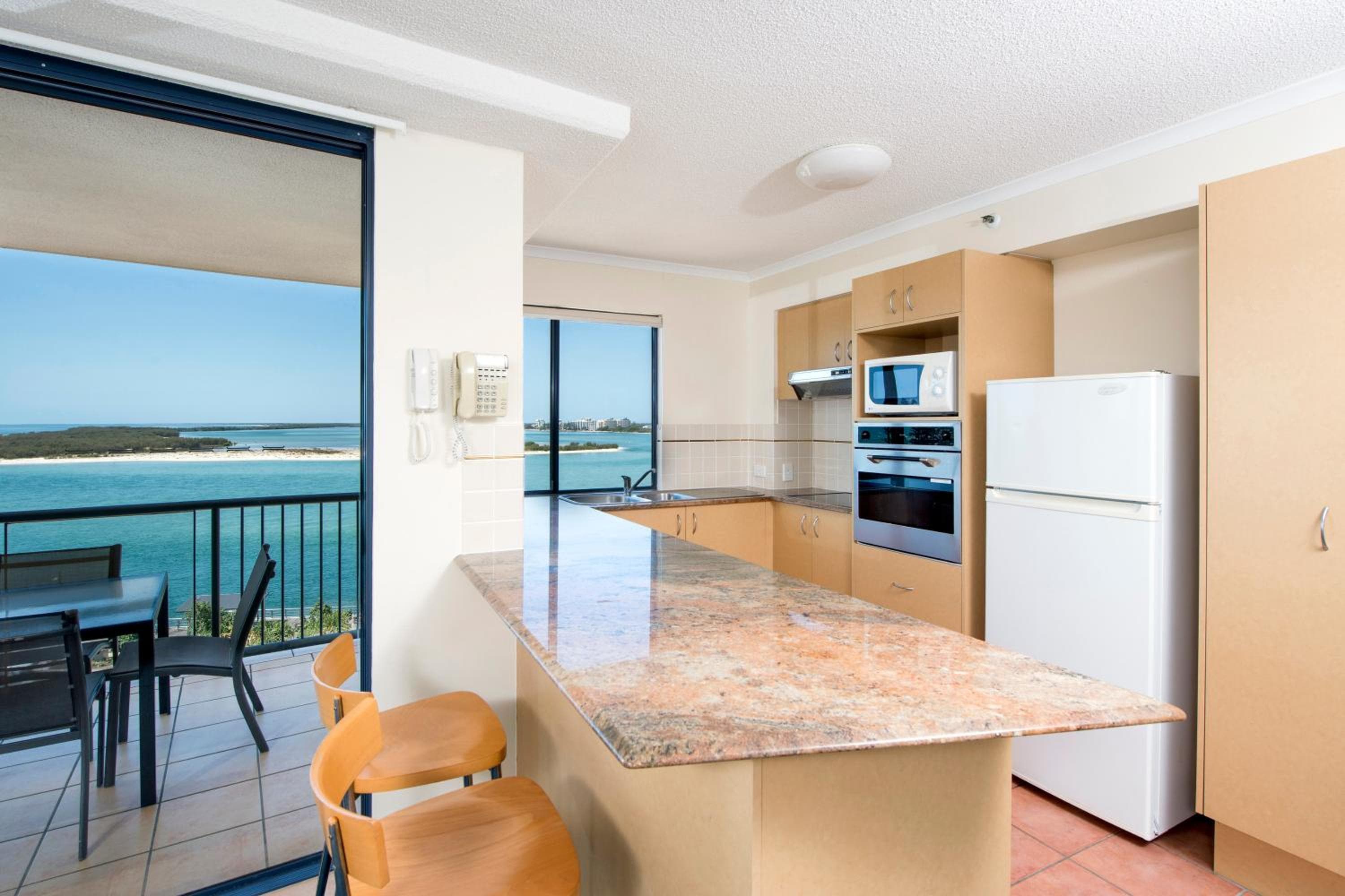 Kitchen at BreakFree Grand Pacific