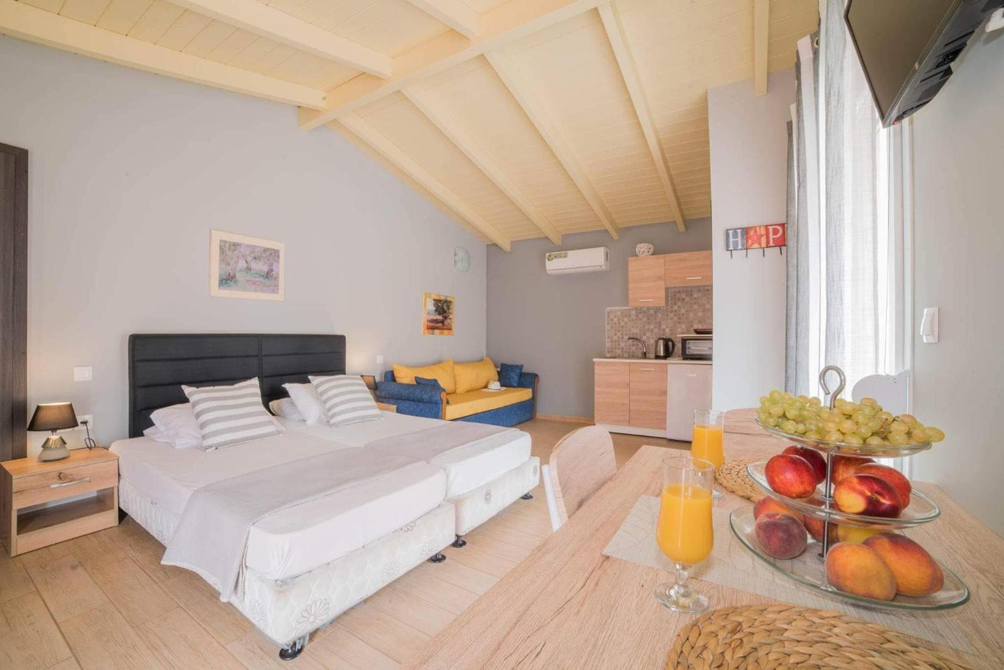 Tsolakis Studios & Apartments, Laganas, photo 2