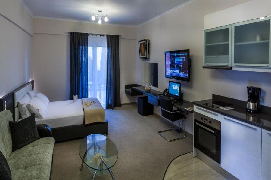 Pearl Bay Hotel Apartments, Vrontados, photo 4