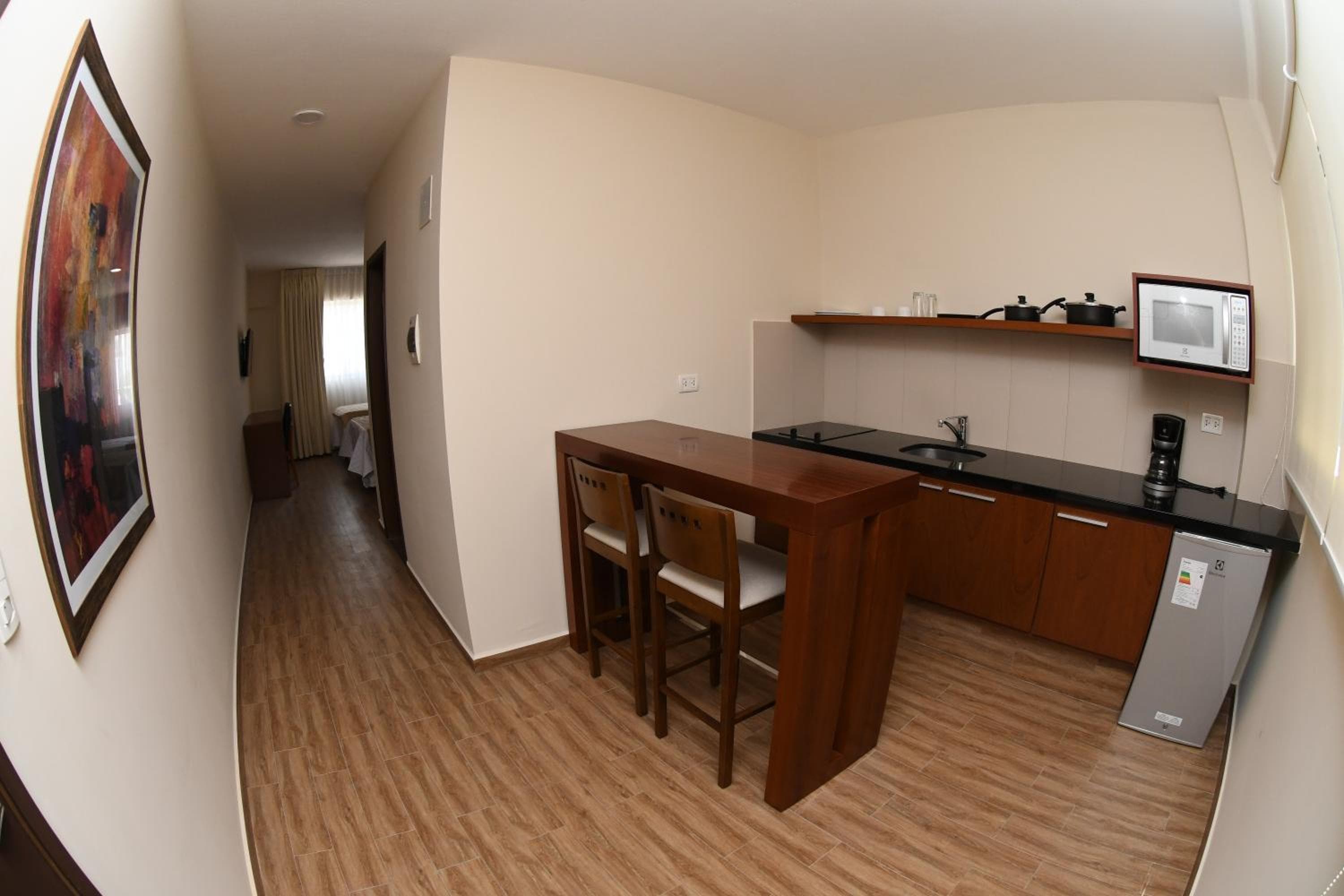 Taos Apart Hotel, Santa Cruz de la Sierra, photo 4