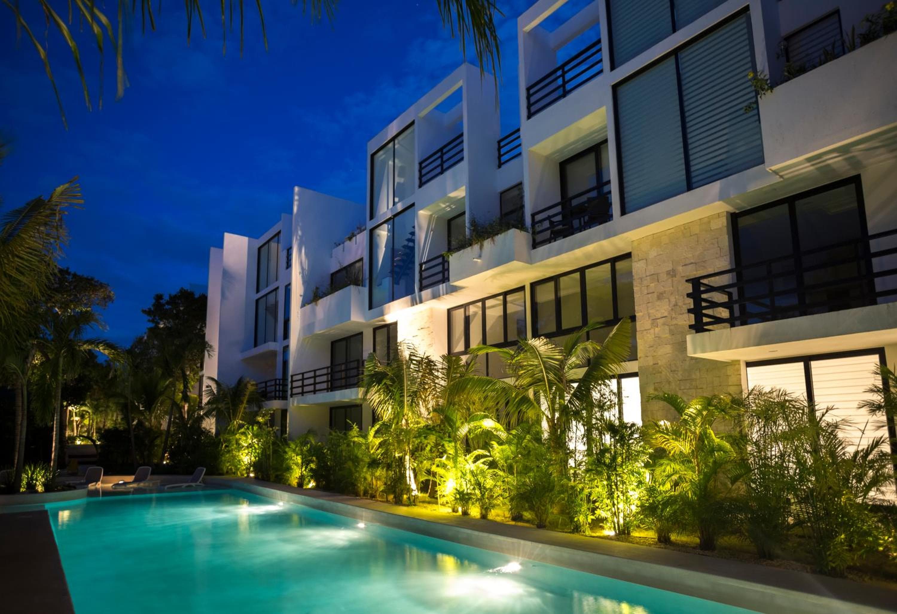 Anah Tulum, Akumal