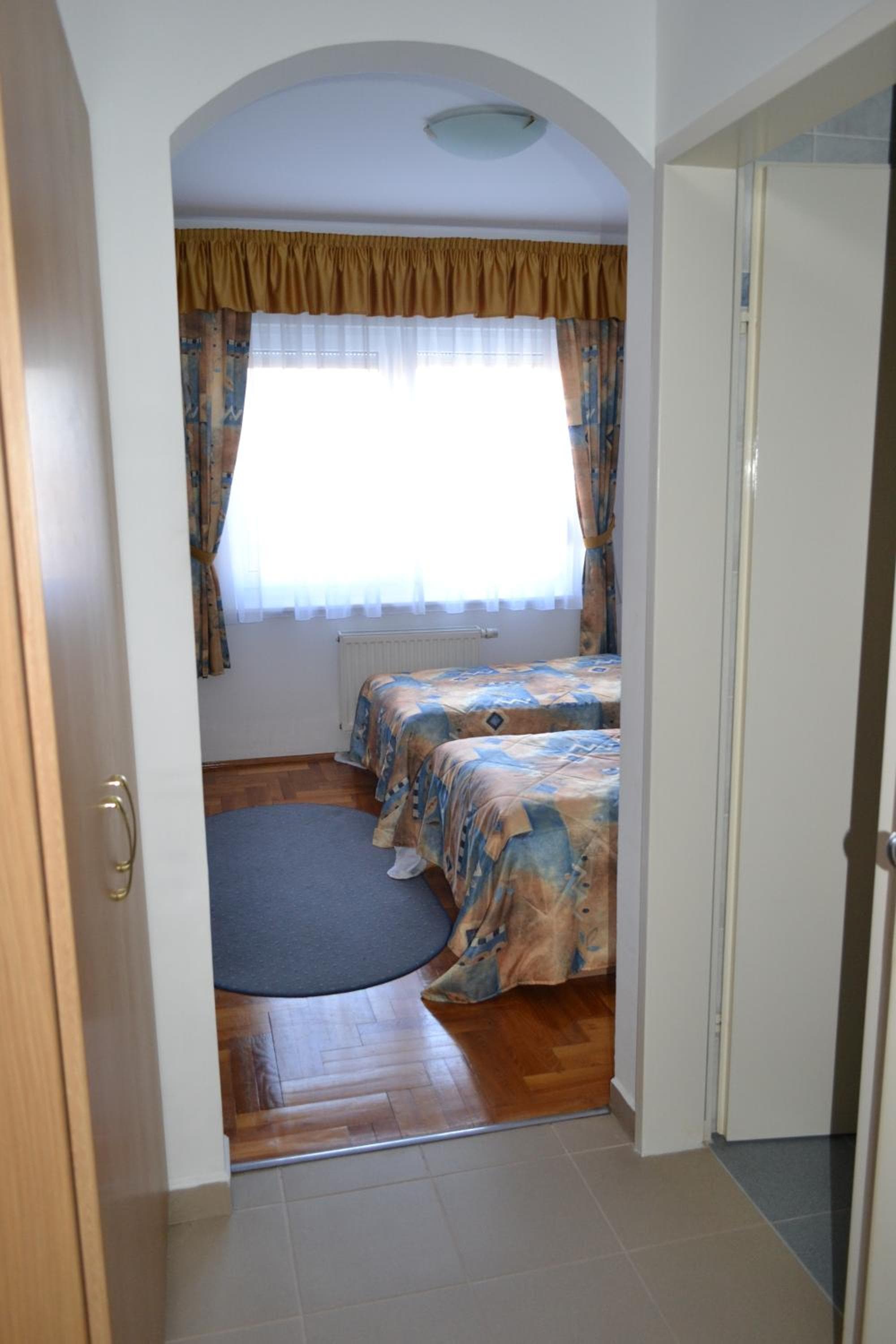 Leier Business Hotel, Gönyů, photo 6