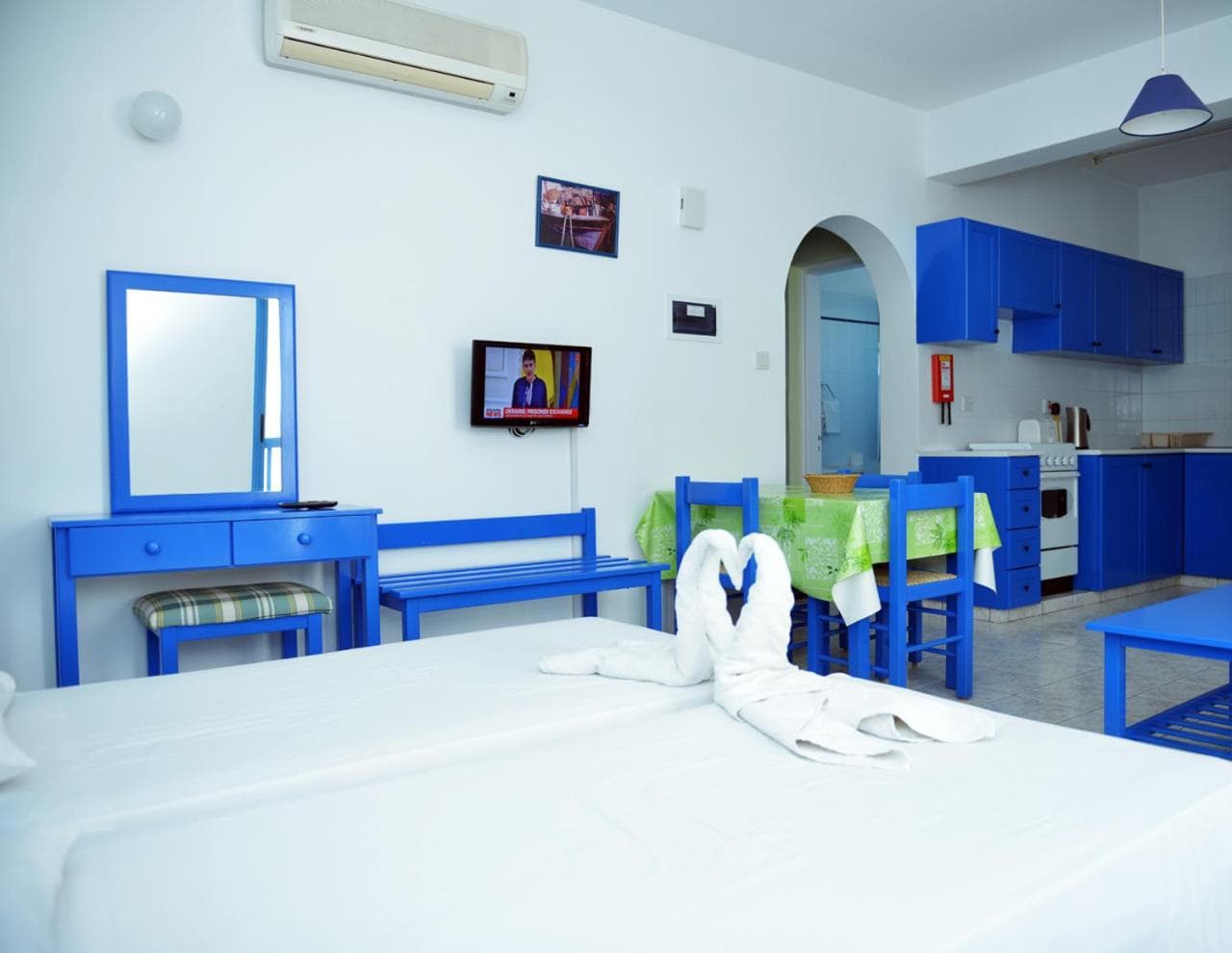 Tasmaria Aparthotel, Paphos City, photo 3