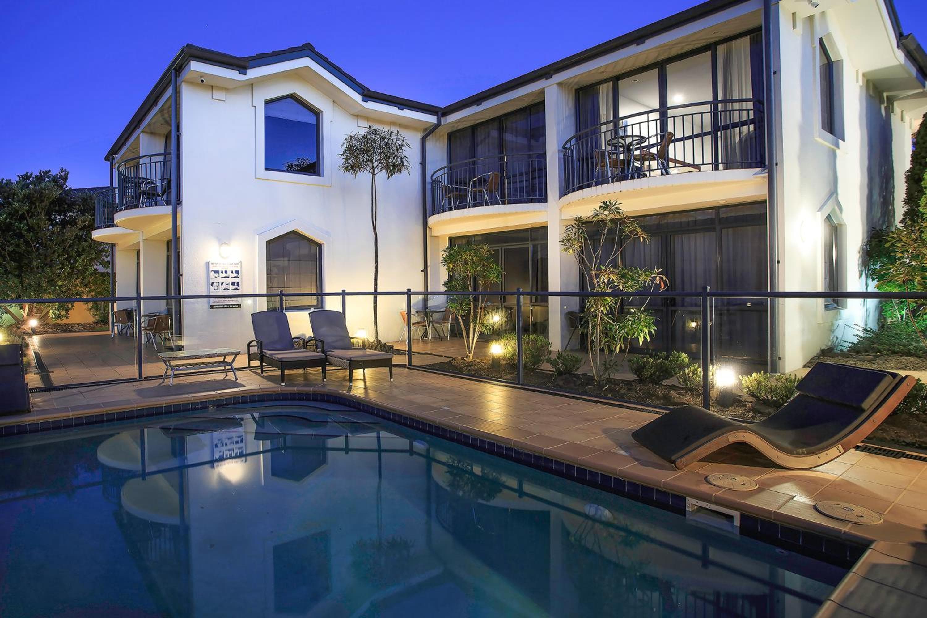 Delorenzo Studio Apartments, Nelson