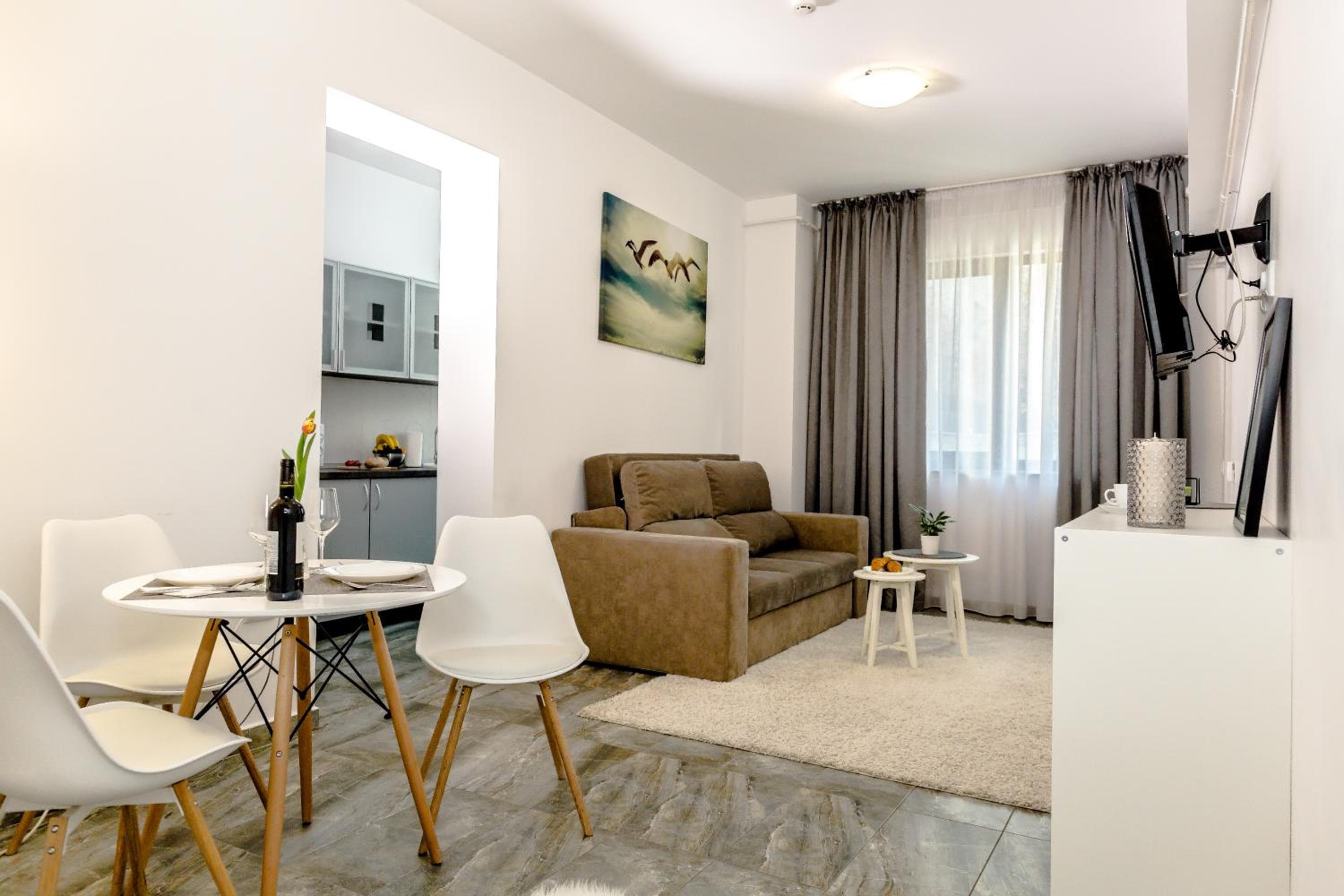 ConceptHT Regim Hotelier, Iaşi