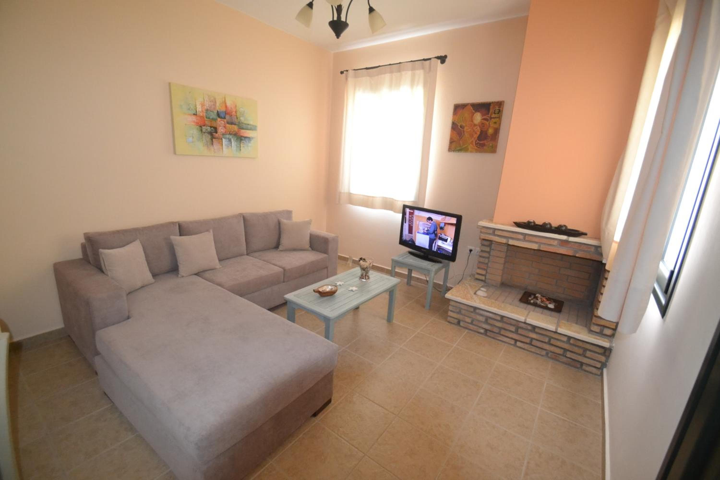 Harvest Moon Apartments, Lixouri, photo 2