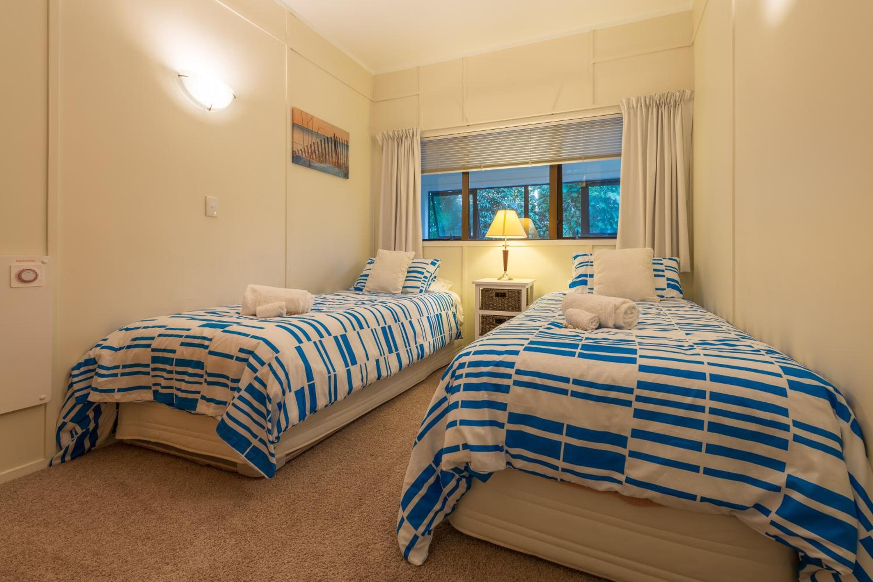 By the Bay Beachfront Apartments, Mangonui, photo 2