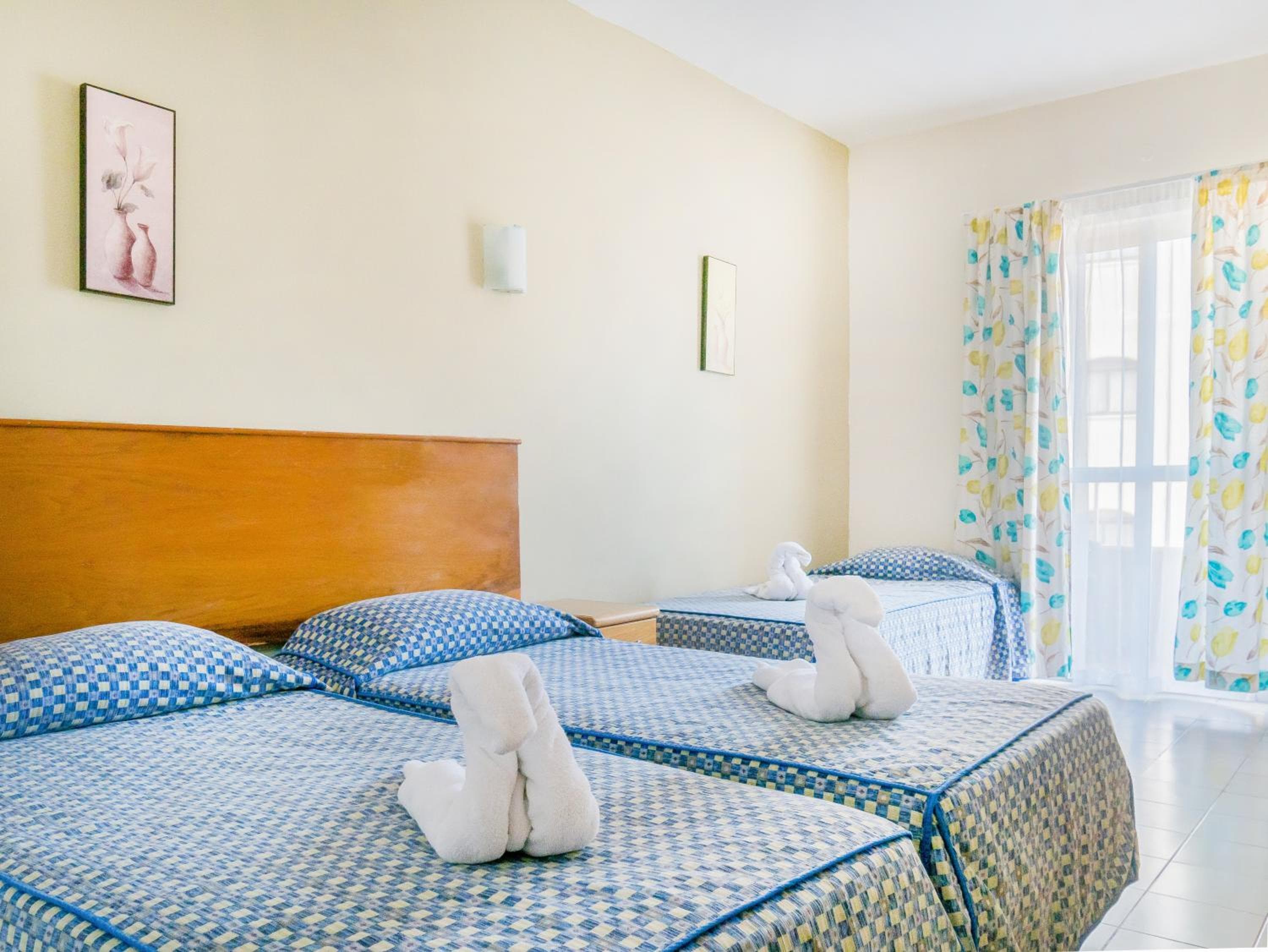 Qawra Point Holiday Complex, St Paul's Bay