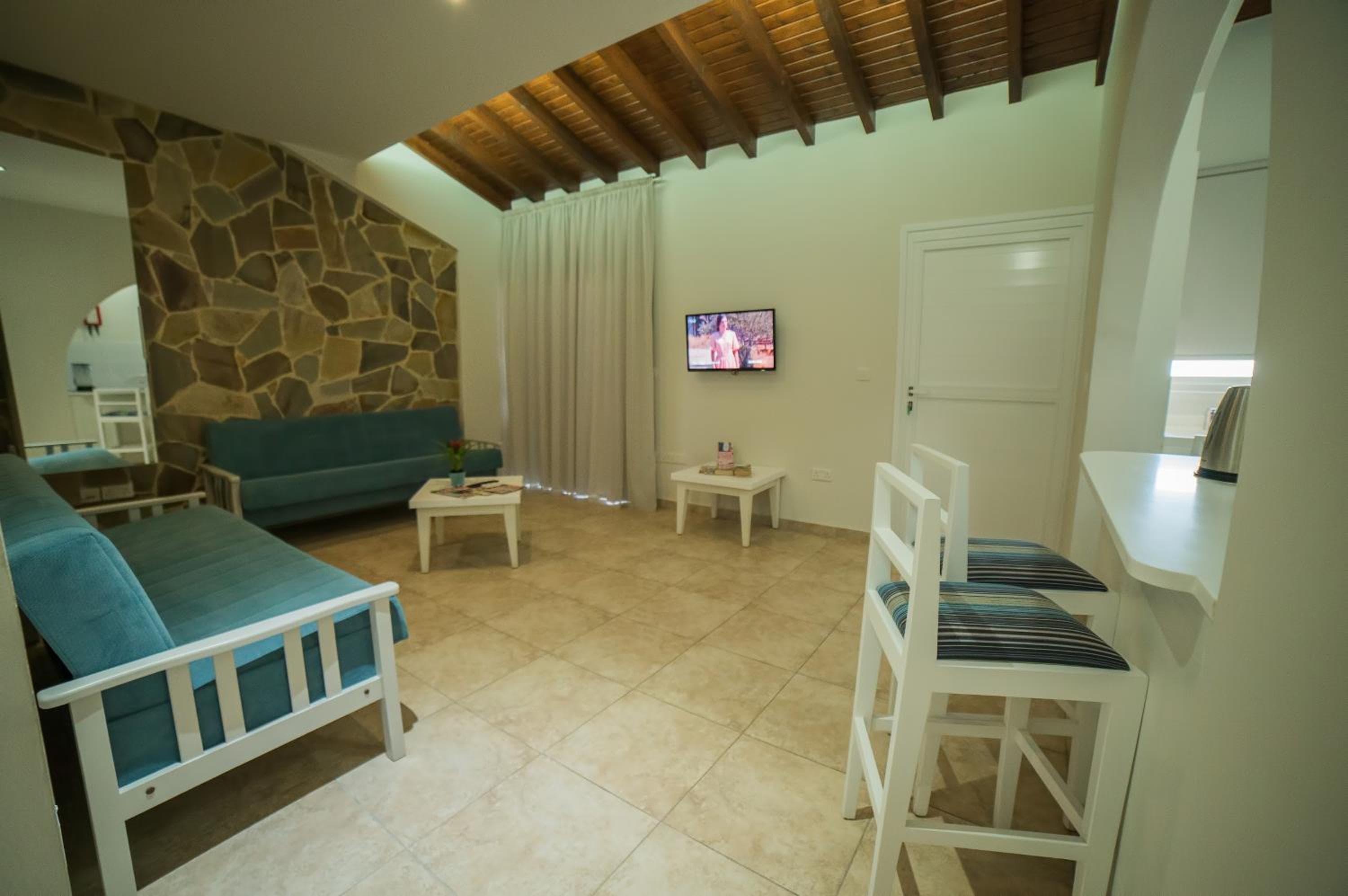 MyroAndrou Beach Hotel Apartments, Protaras, photo 3