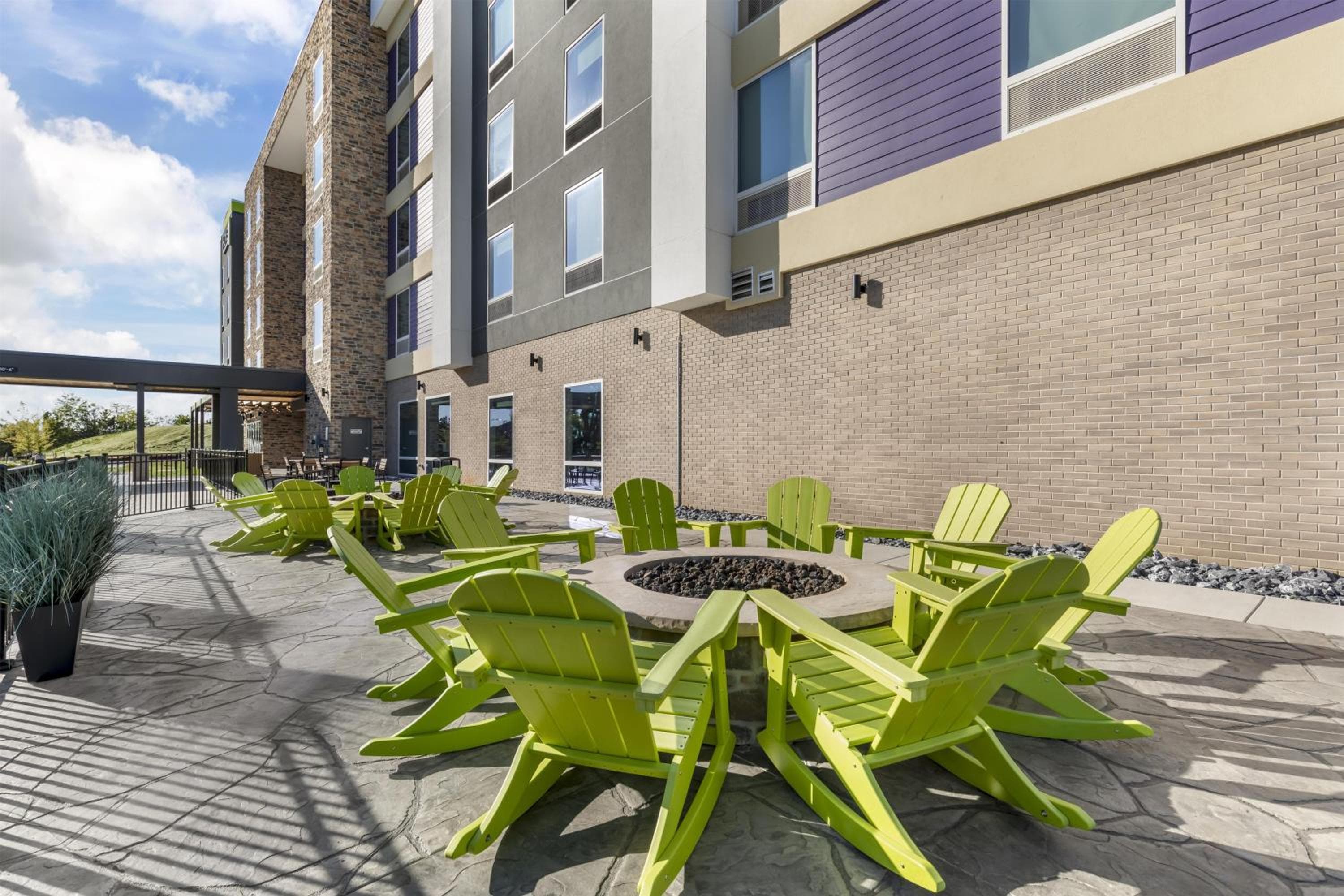 Home2 Suites By Hilton Harrisonburg University, Harrisonburg, photo 5