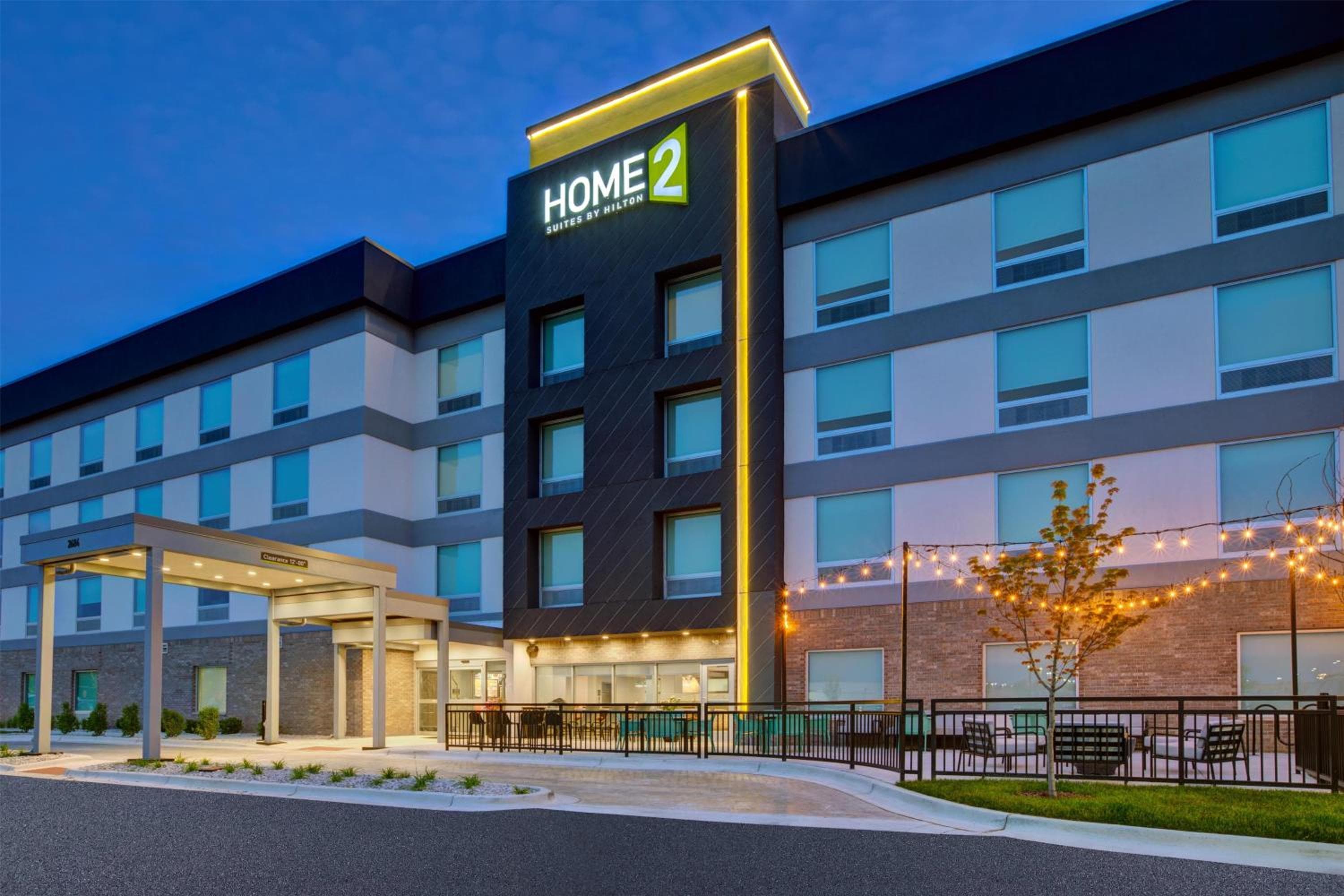 Home2 Suites By Hilton Traverse City, Traverse City, photo 2