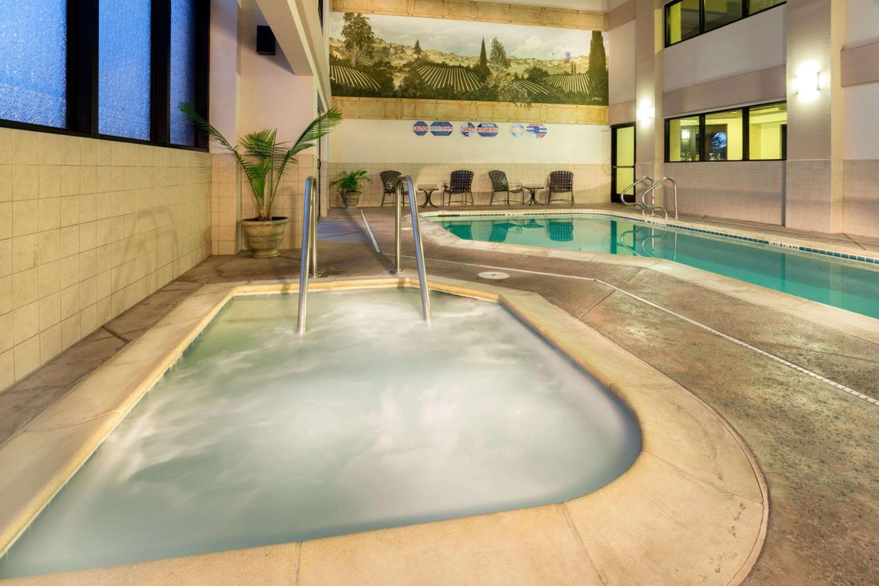 Hawthorn Suites by Wyndham Napa Valley, Napa, photo 4