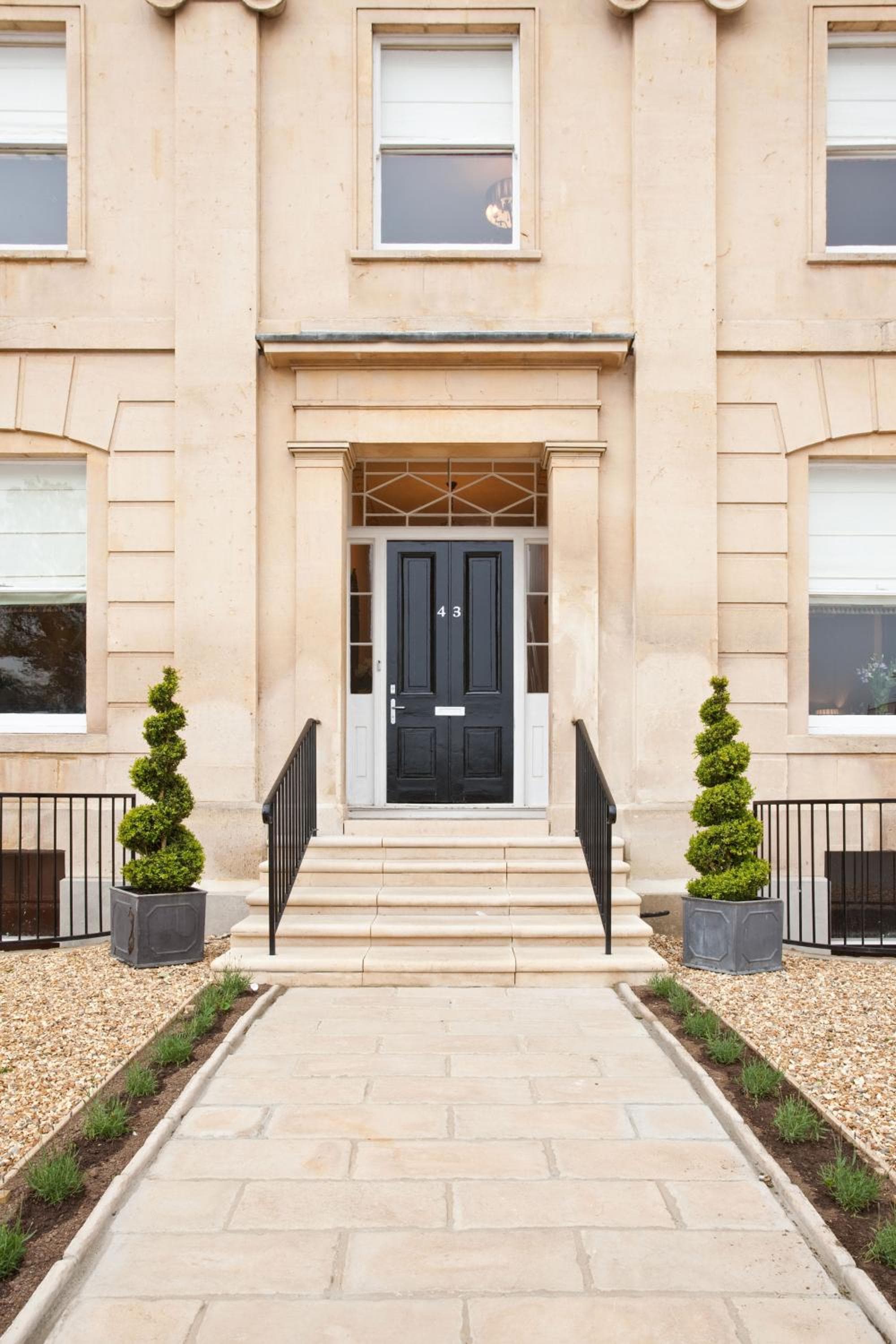 Portland Apartments, Cheltenham