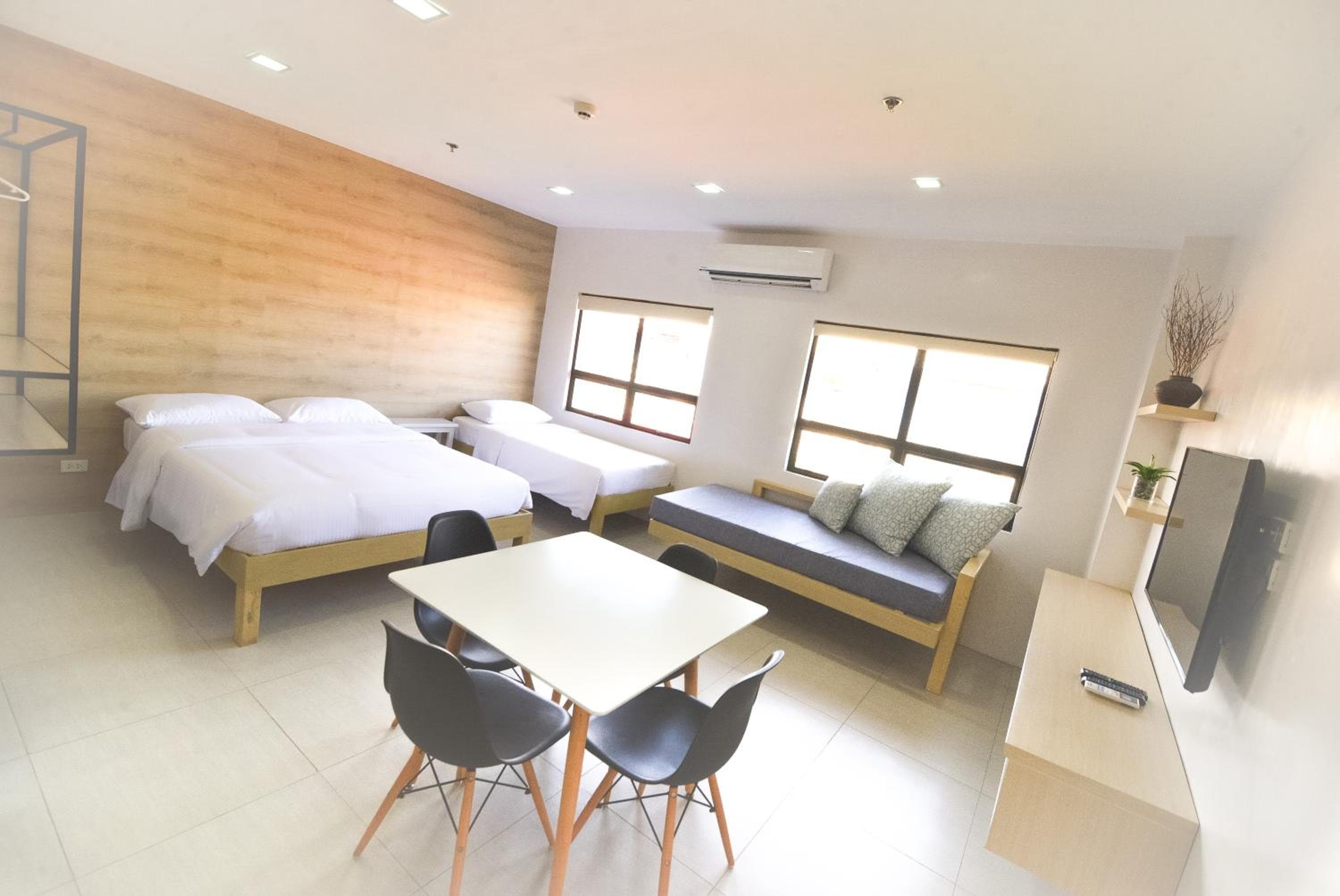 Felix Residences, photo 3