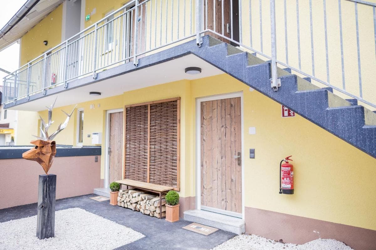 HOMEBOUND APARTMENTS Salzburg City II - contactless check-in, Salzburg