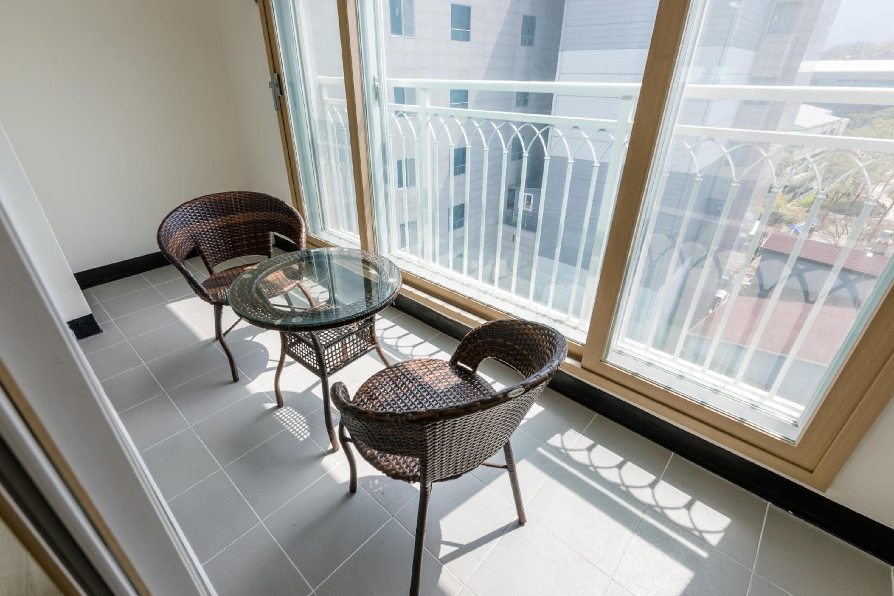 Home Fourest Residence Hotel Okpo, Geoje , photo 4