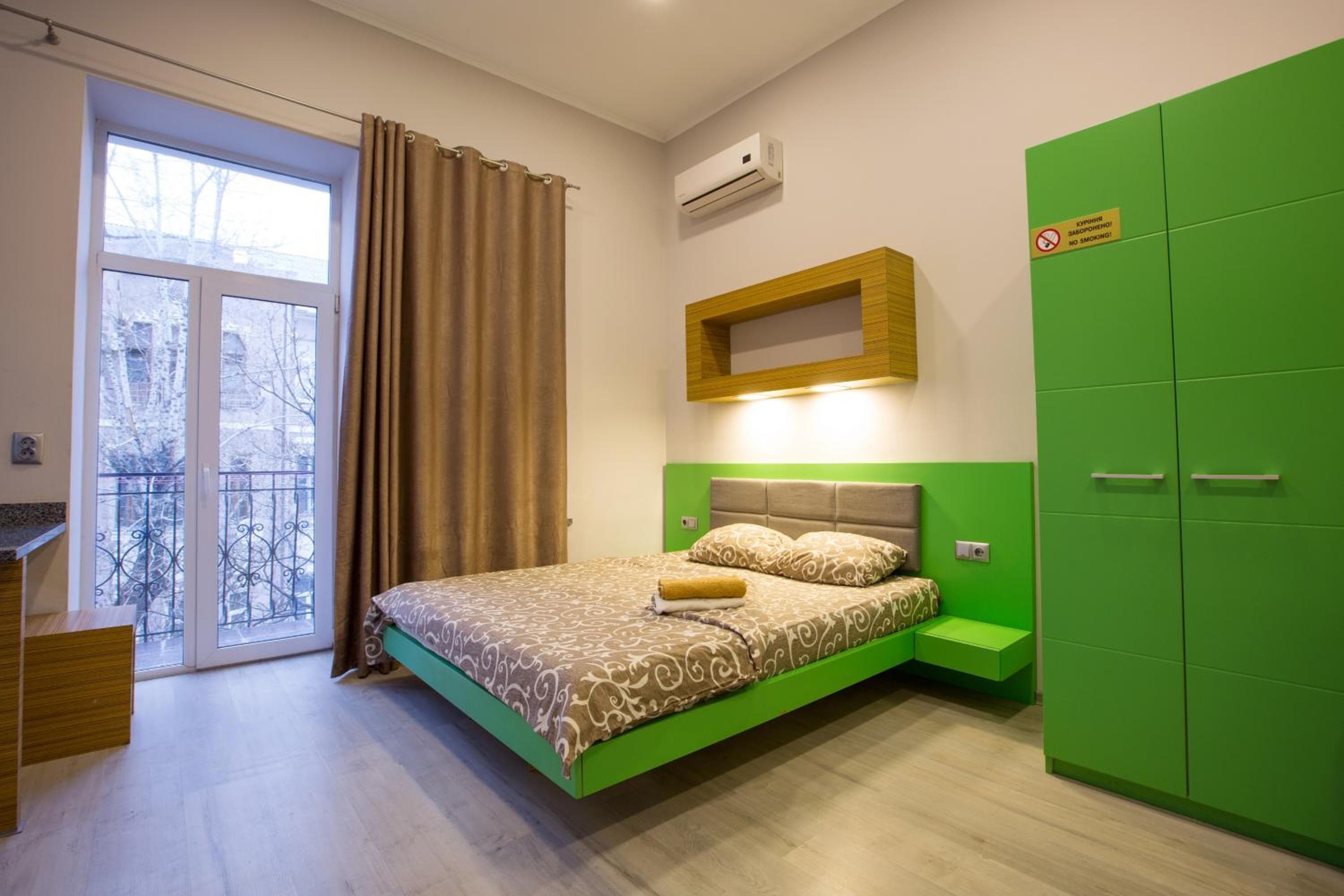 Pushkinskaya Apartments, Kharkiv, photo 3