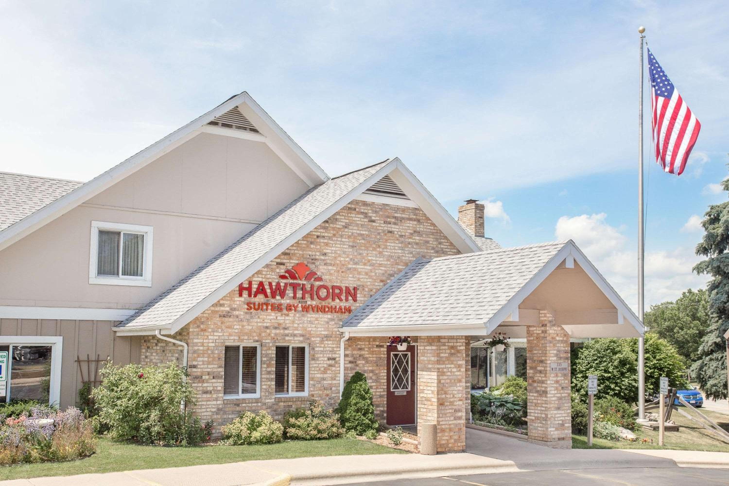 Hawthorn Extended Stay by Wyndham Green Bay, Green Bay