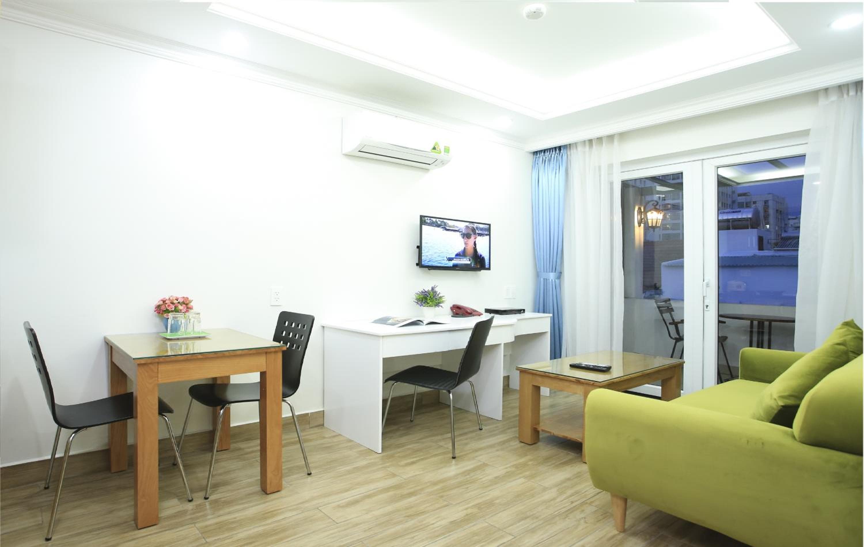 Atlas Hotel & Apartments, Ho Chi Minh City, photo 3