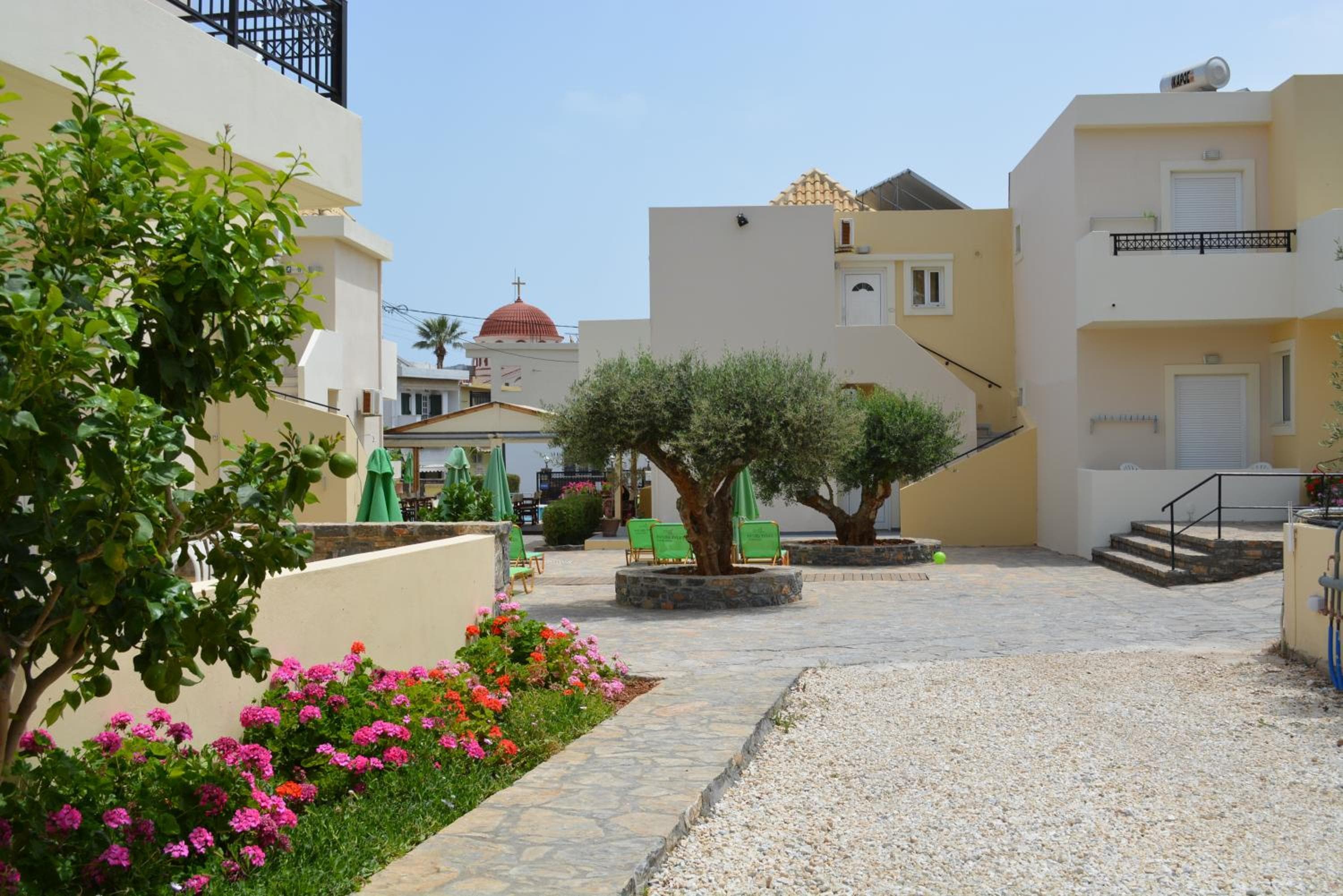 Olive Grove Apartments, Elounda