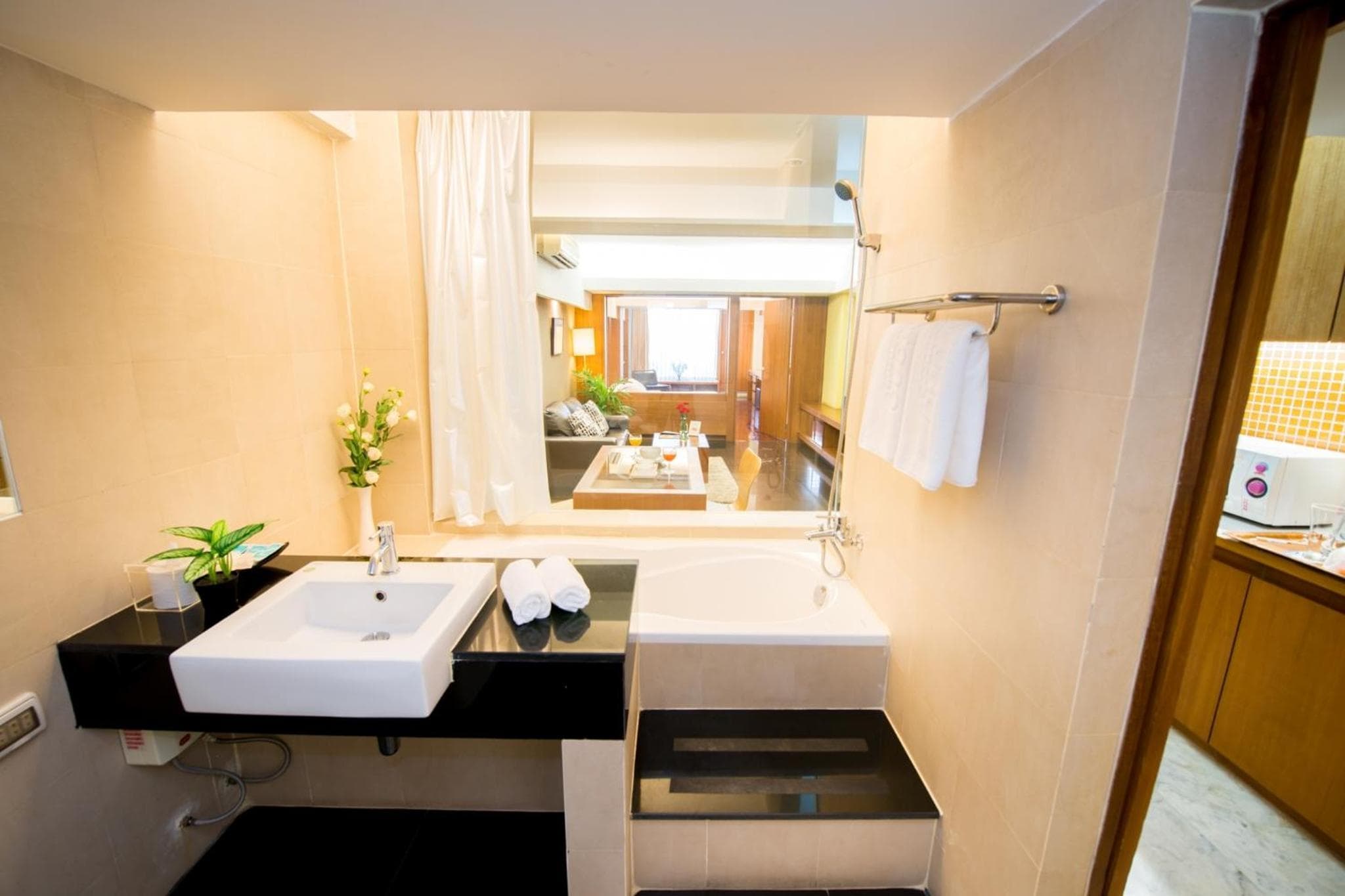 Laemtong Serviced Apartment, Si Racha, photo 2
