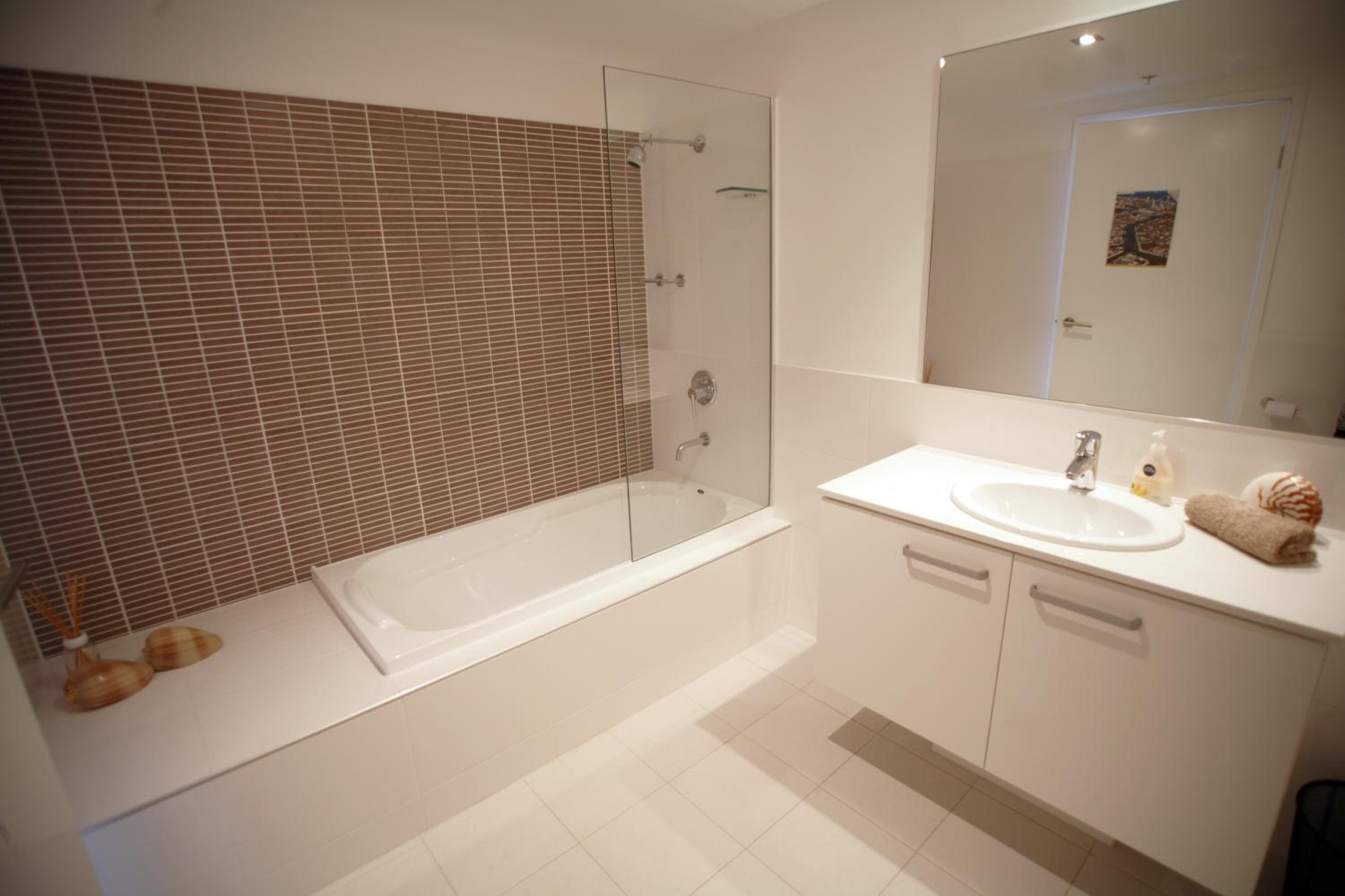 Ocean Pacific Resort - Official, Gold Coast, photo 2