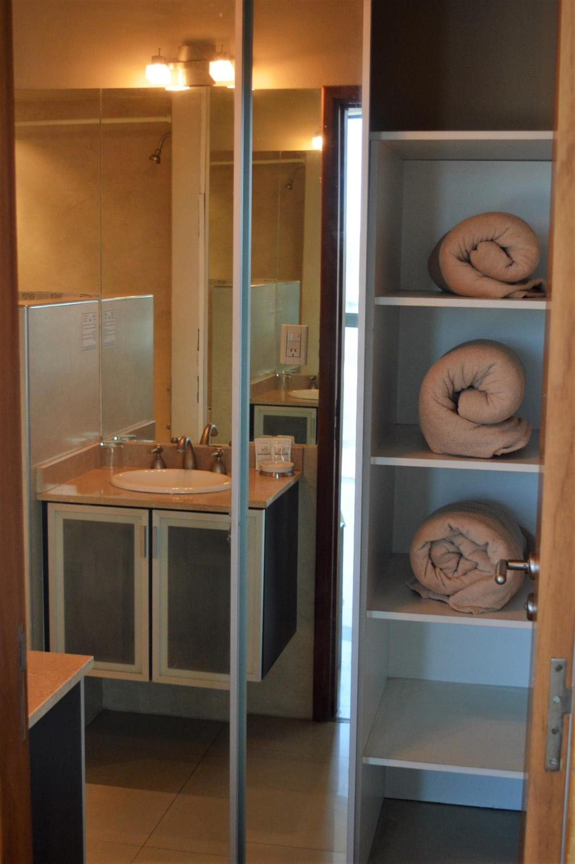 Apart Riviera Tower Suites, Villa Carlos Paz, photo 2