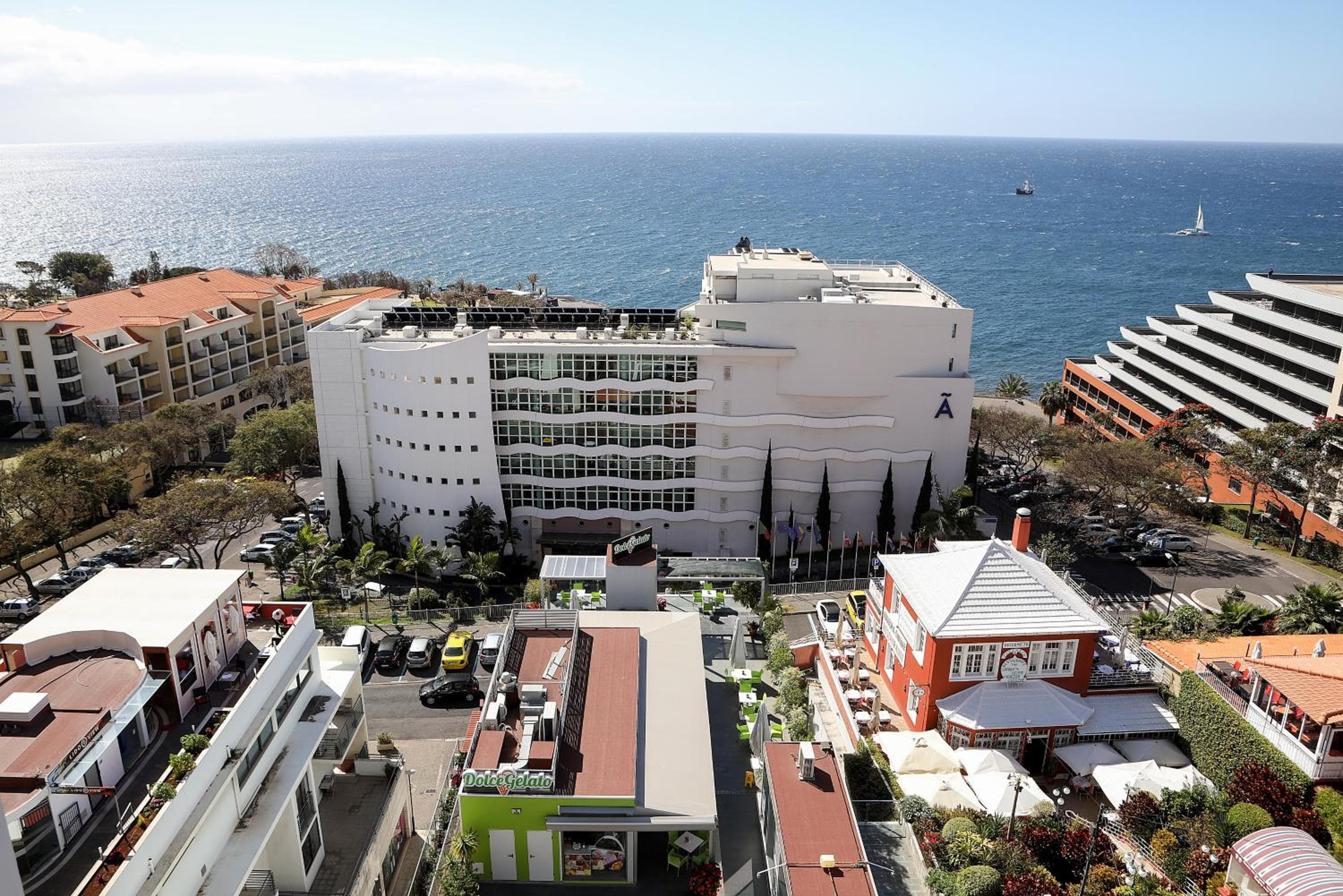 Monumental Apartments - Multi Listing, Funchal