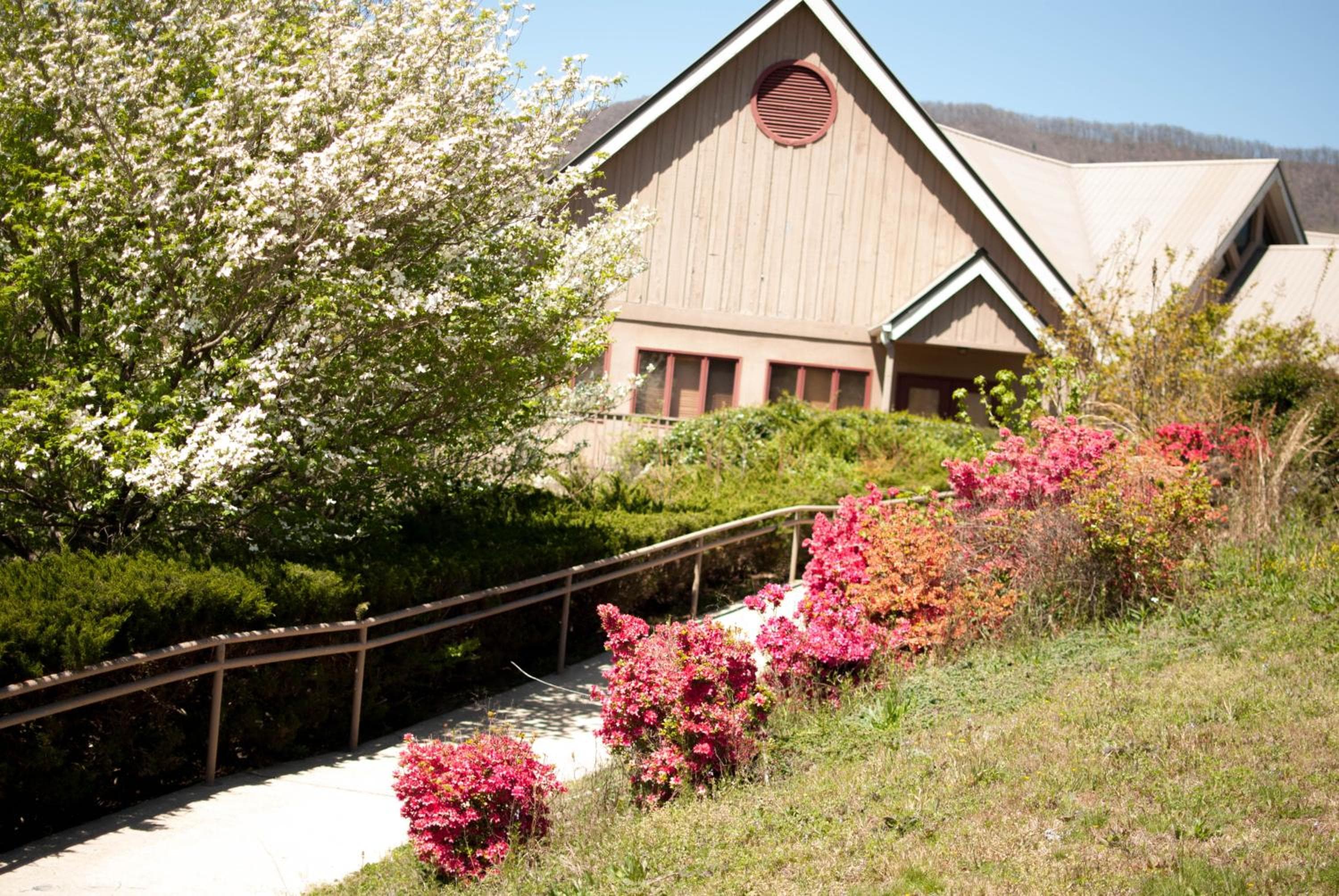 Country Hideaway at Mountain Lakes Resort, Cleveland, photo 2