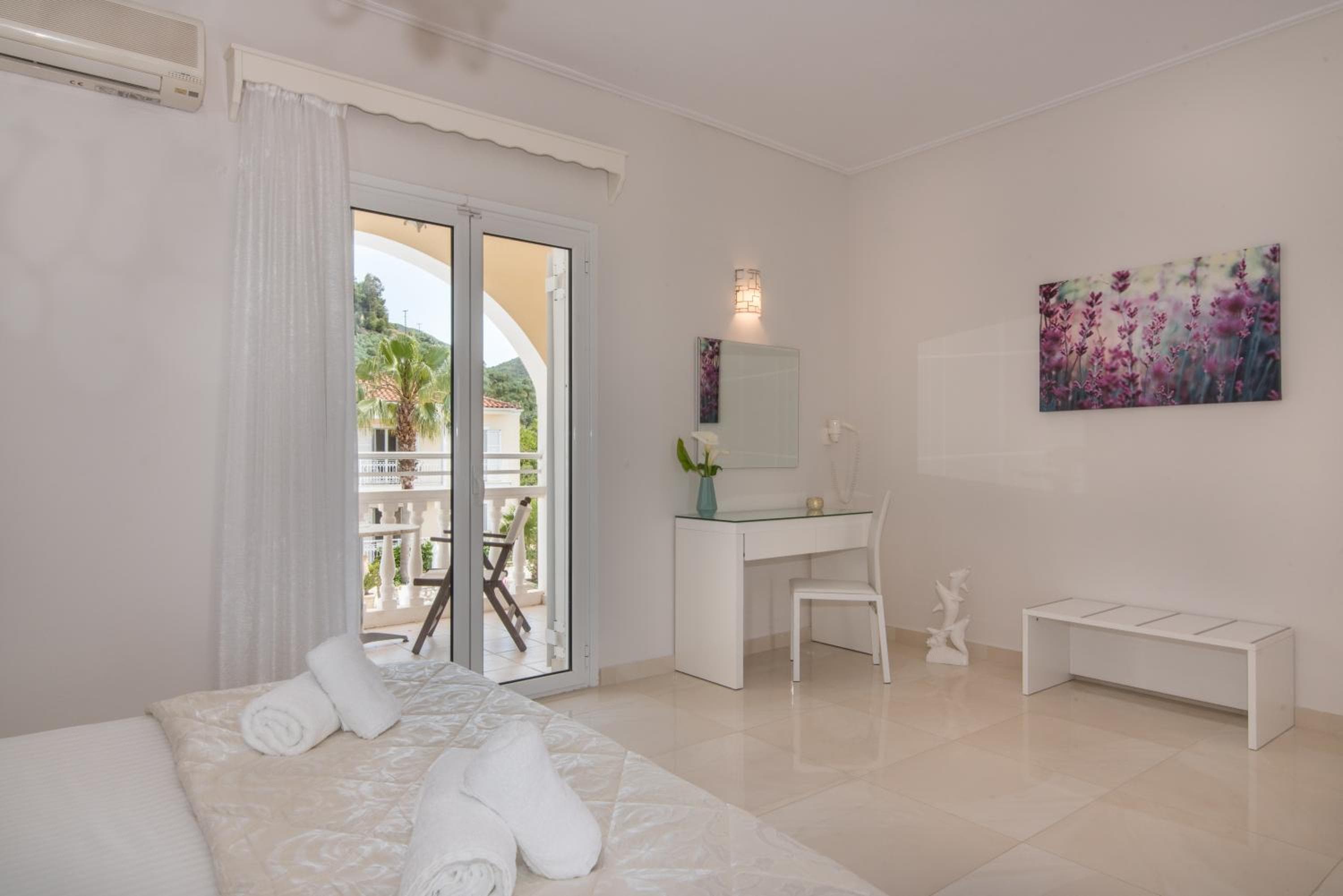 Edelweiss Hotel, Argasi, photo 4