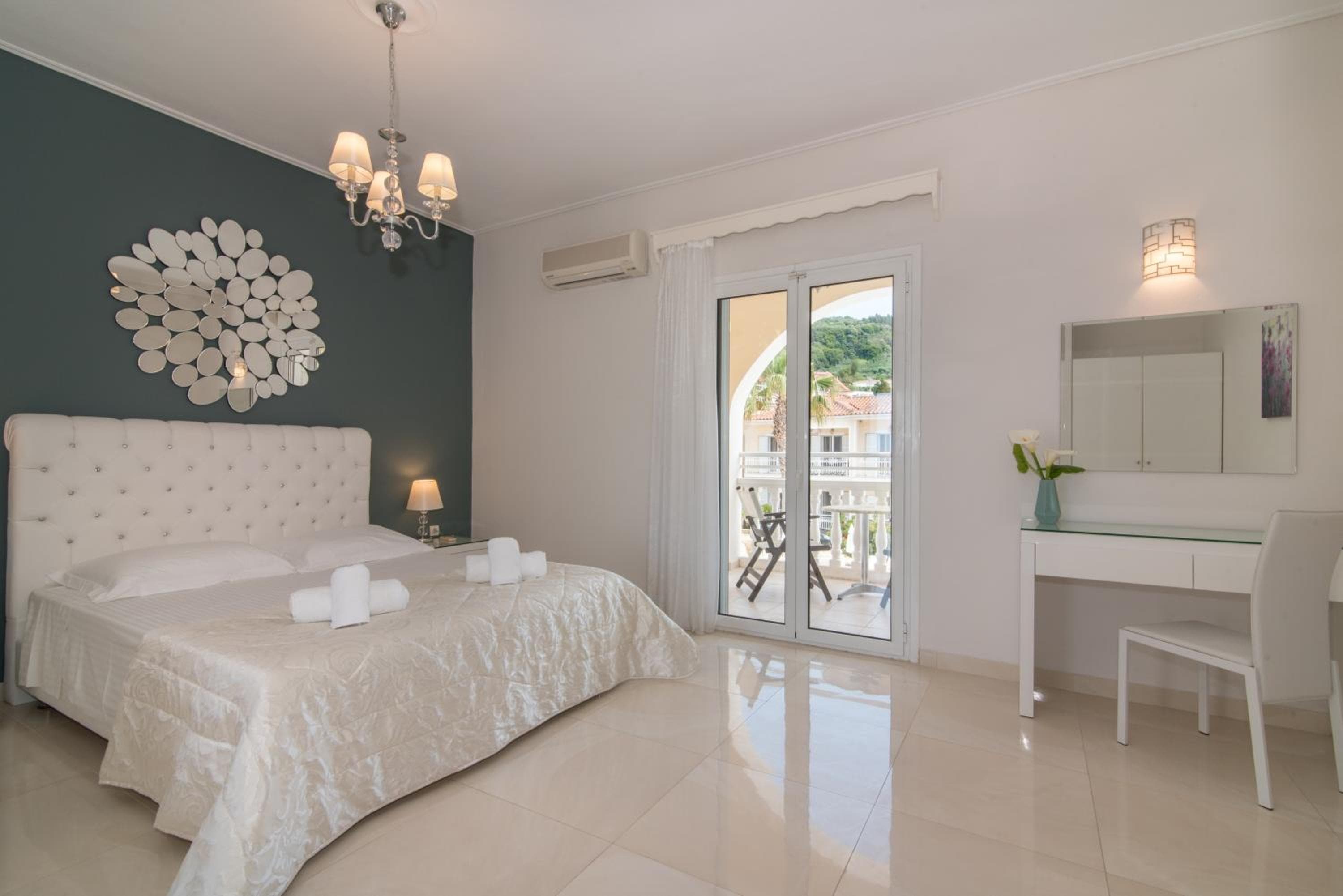 Edelweiss Hotel, Argasi, photo 3