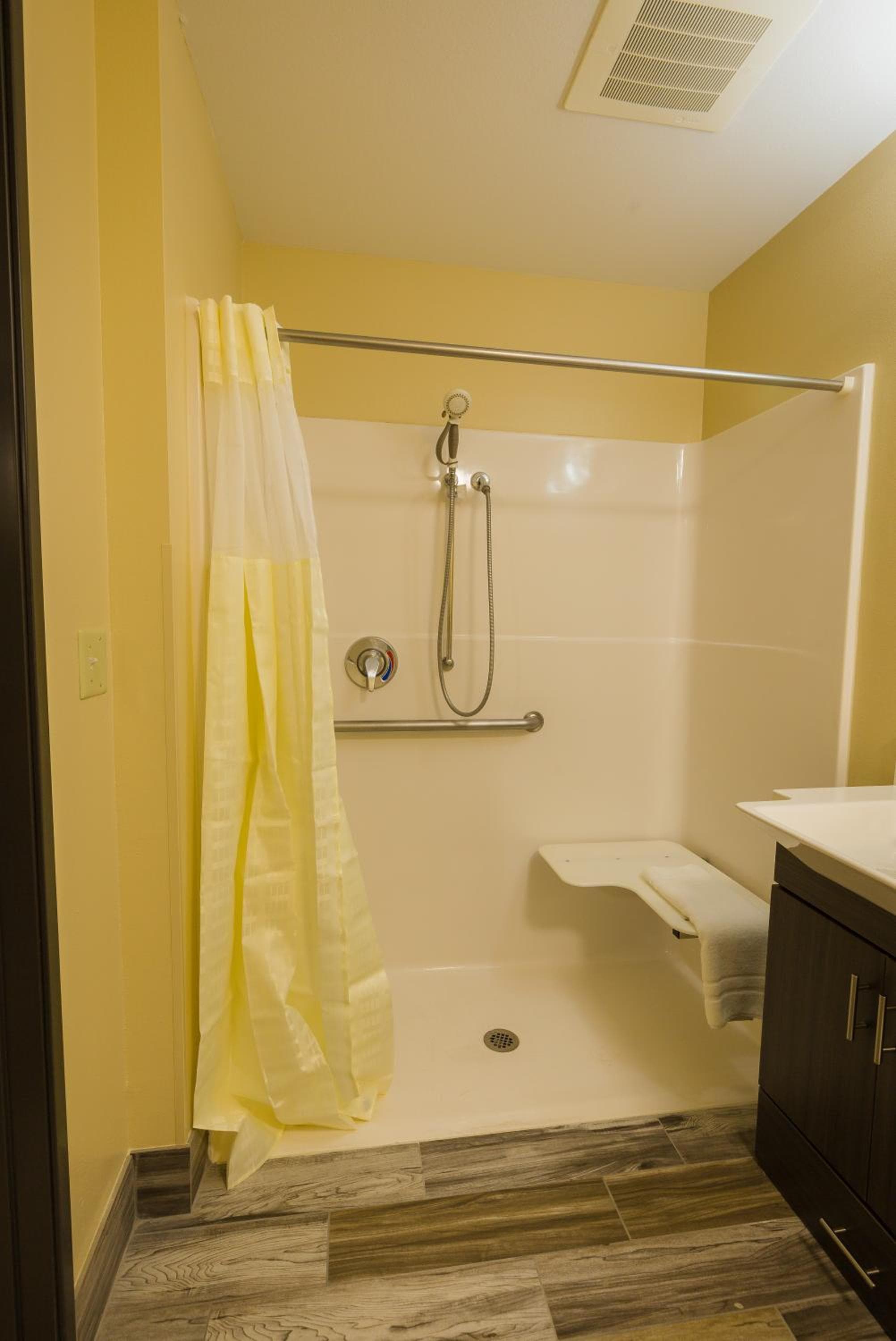 Hawthorn Extended Stay by Wyndham Saint Robert, Saint Robert, photo 4