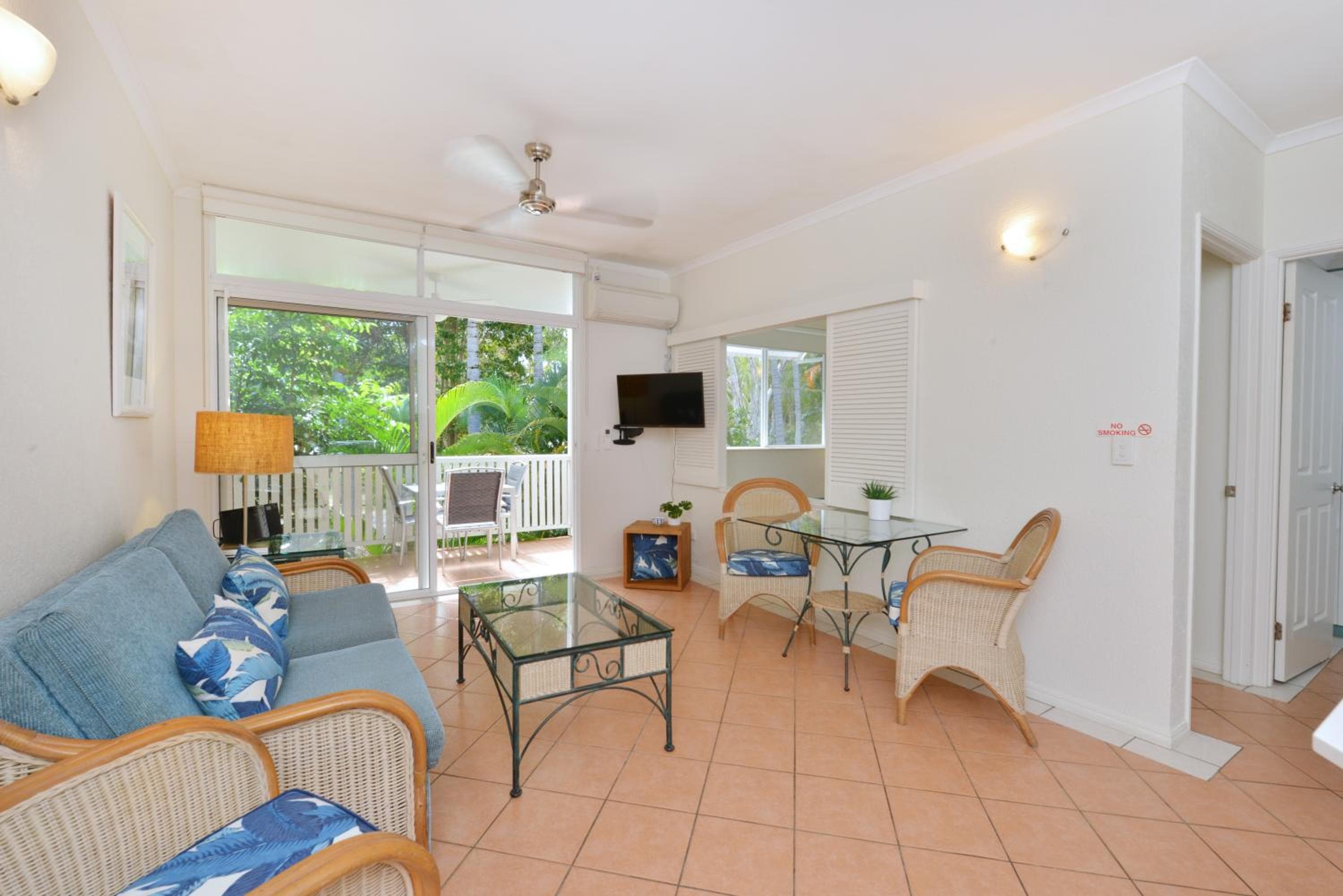 Coral Apartments Port Douglas, Port Douglas, photo 6