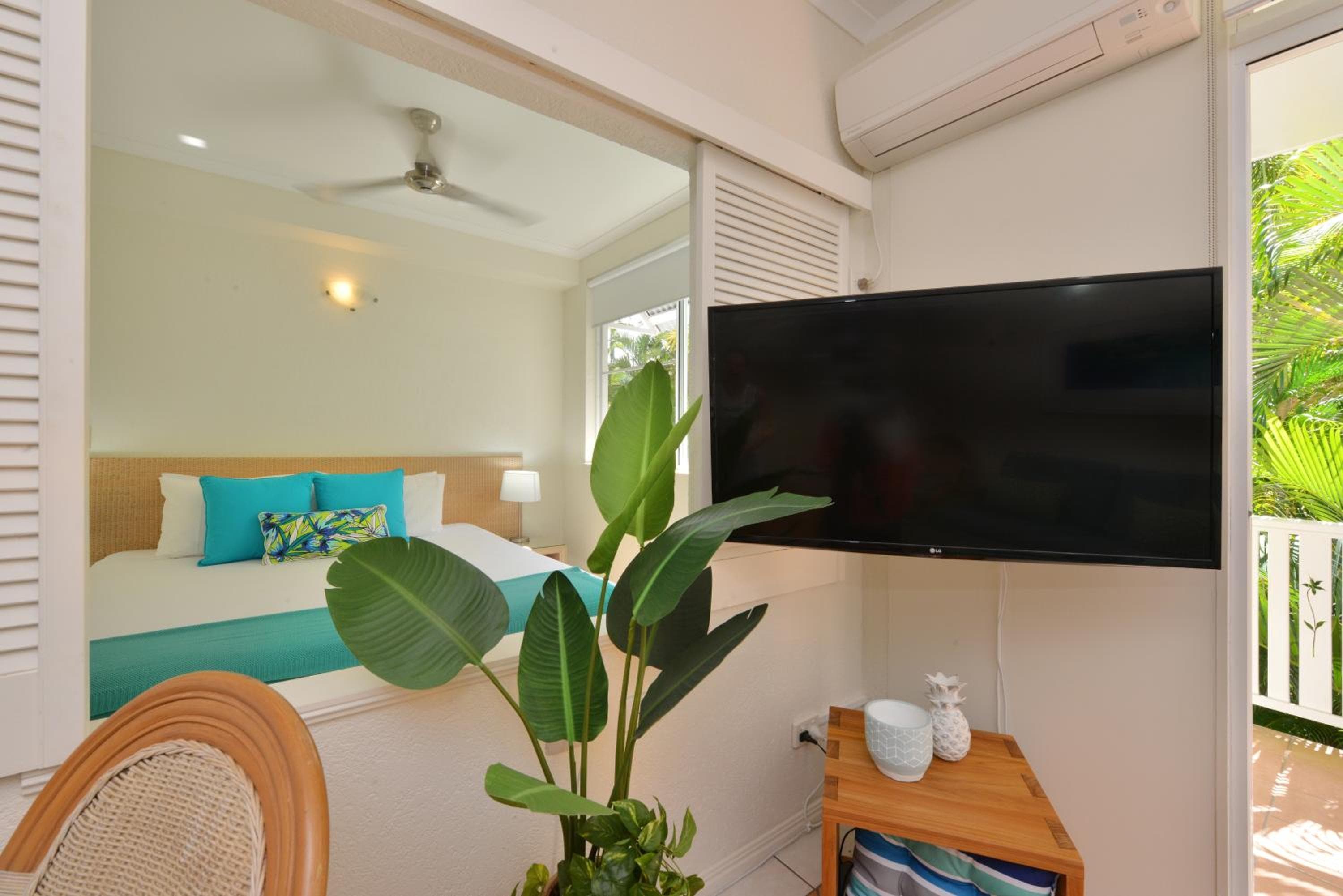 Coral Apartments Port Douglas, Port Douglas, photo 4