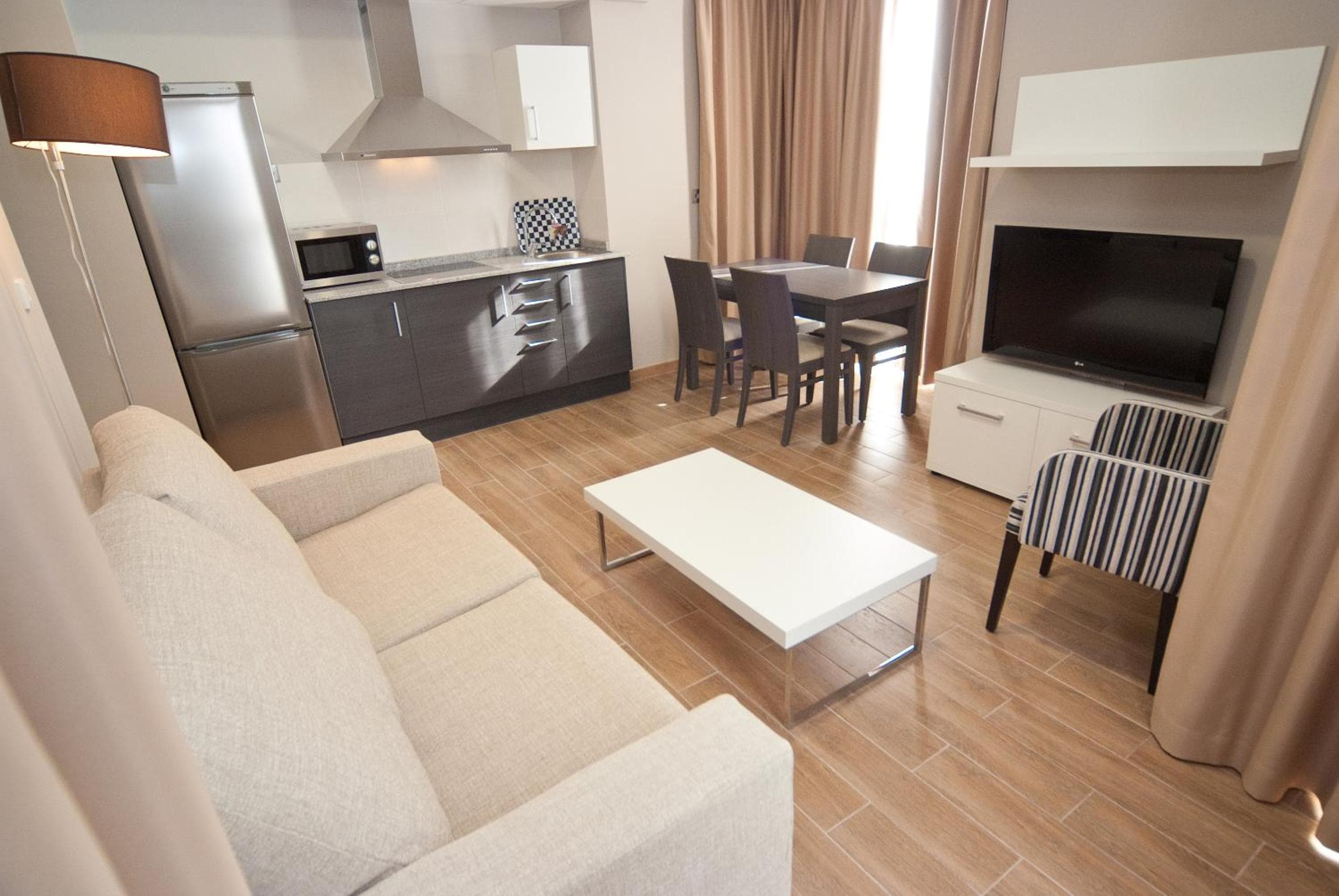 Apartahotel & Spa Jacetania, Jaca, photo 4