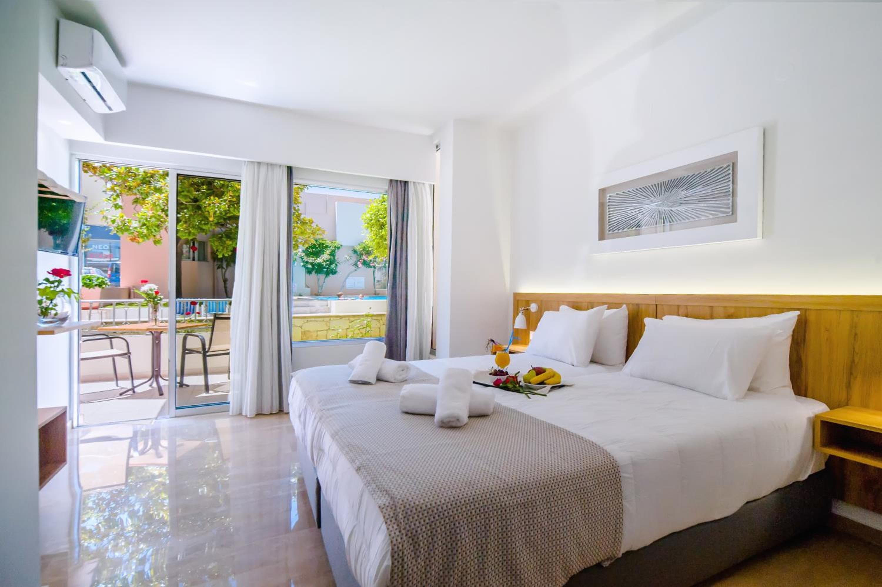 Lotus Hotel Apartments, Kato Daratso, photo 6