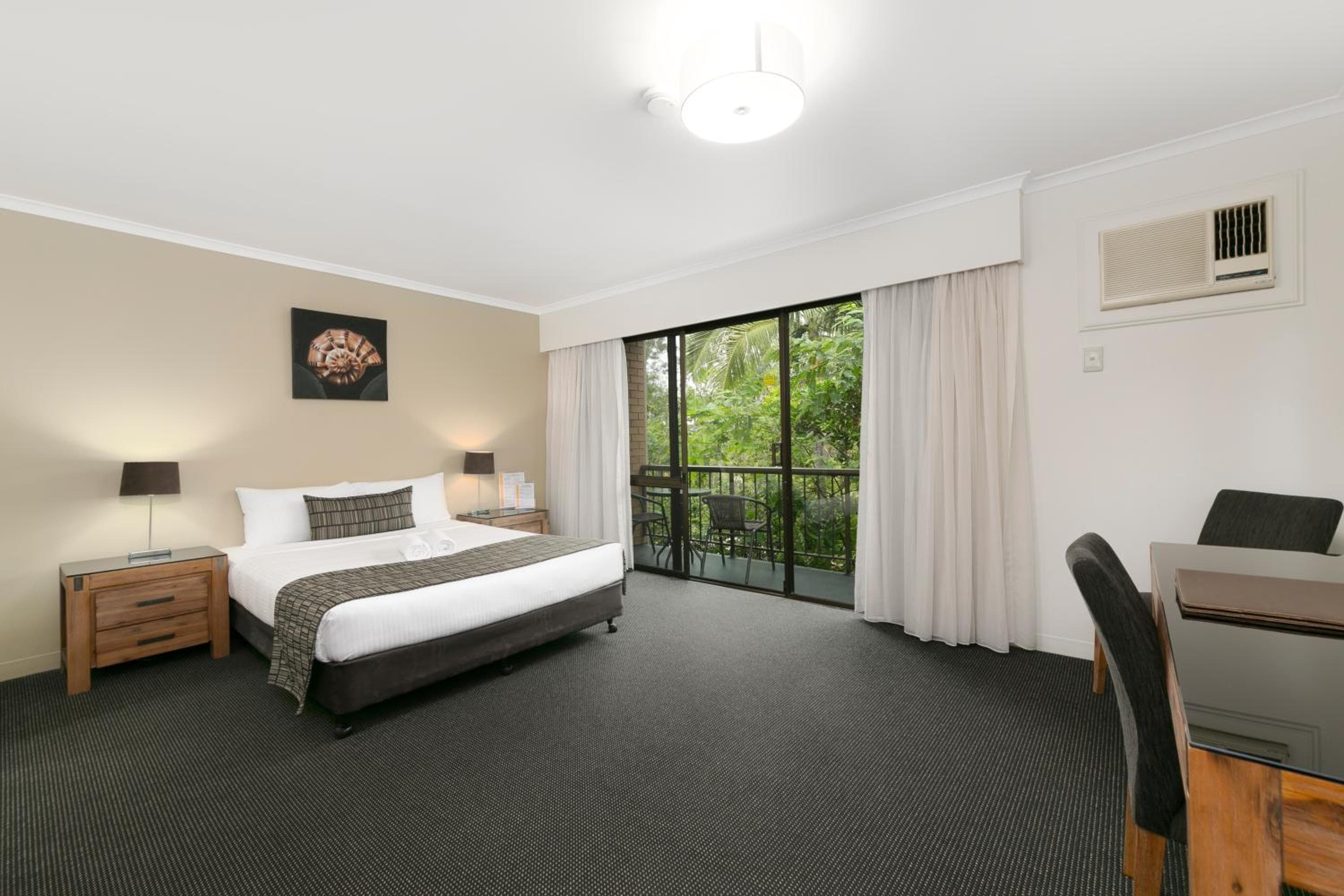Mt Ommaney Hotel Apartments, Brisbane, photo 3