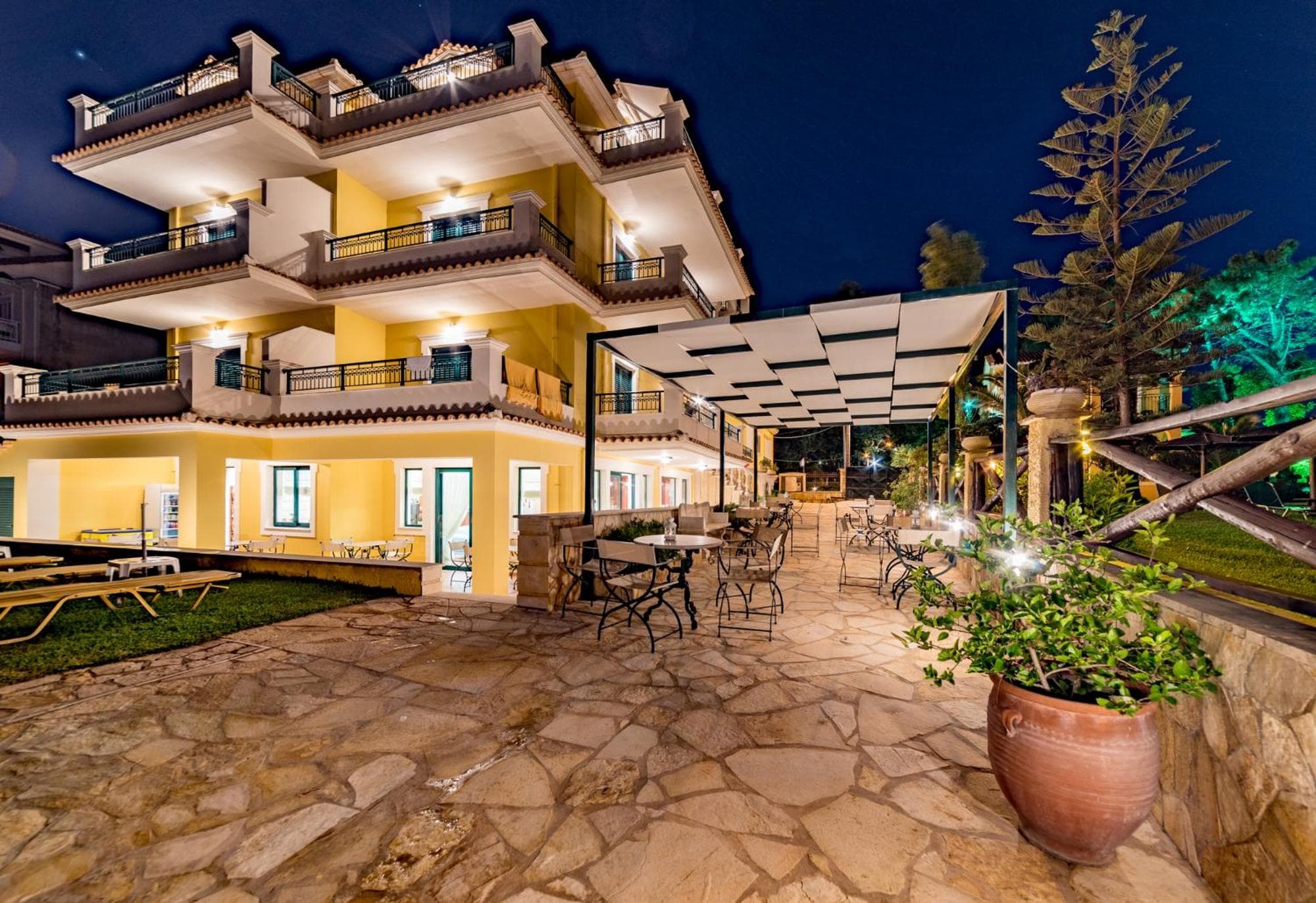 Andreolas Luxury Suites, Tsilivi