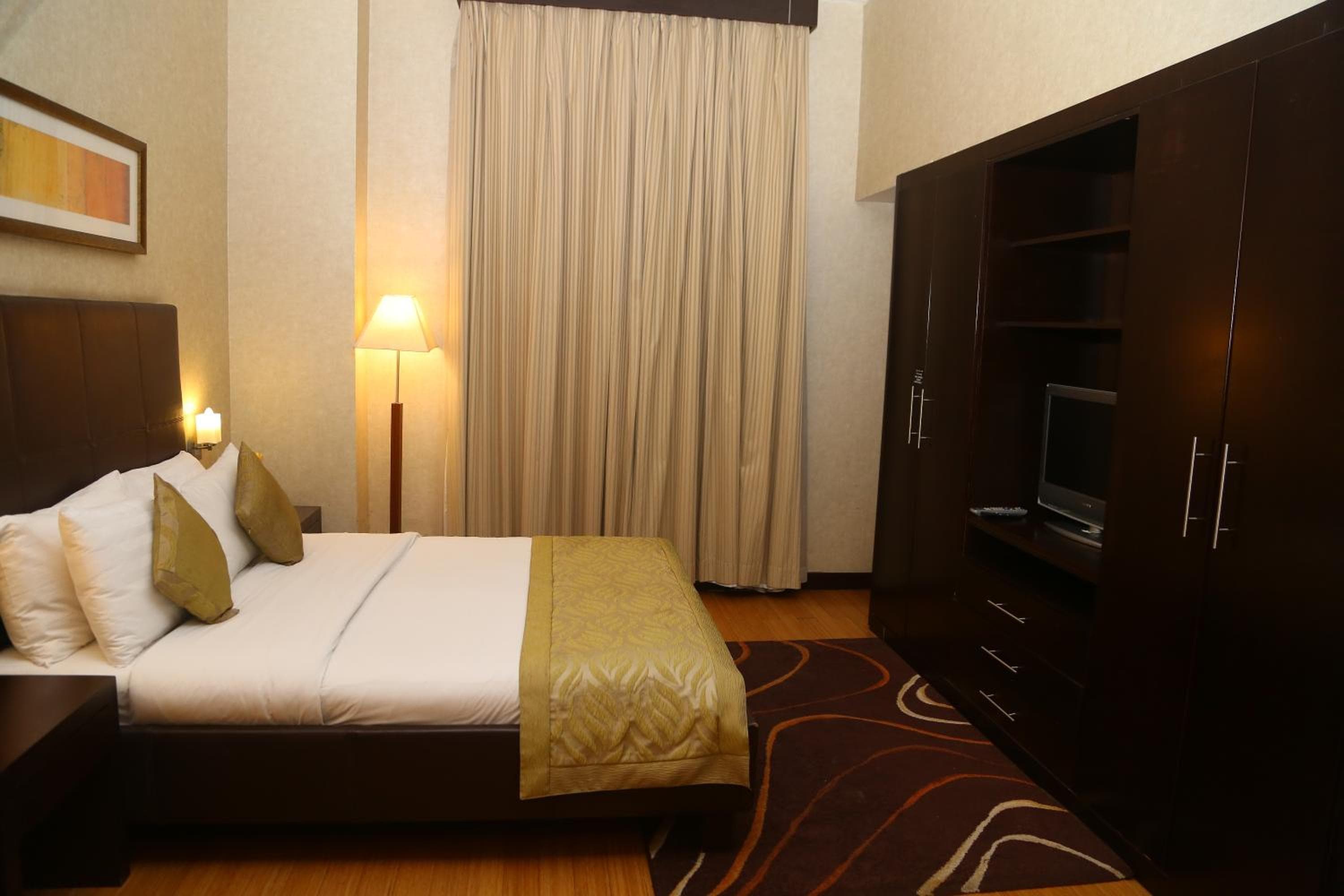 Tulip Creek Hotel Apartments, Dubai, photo 3