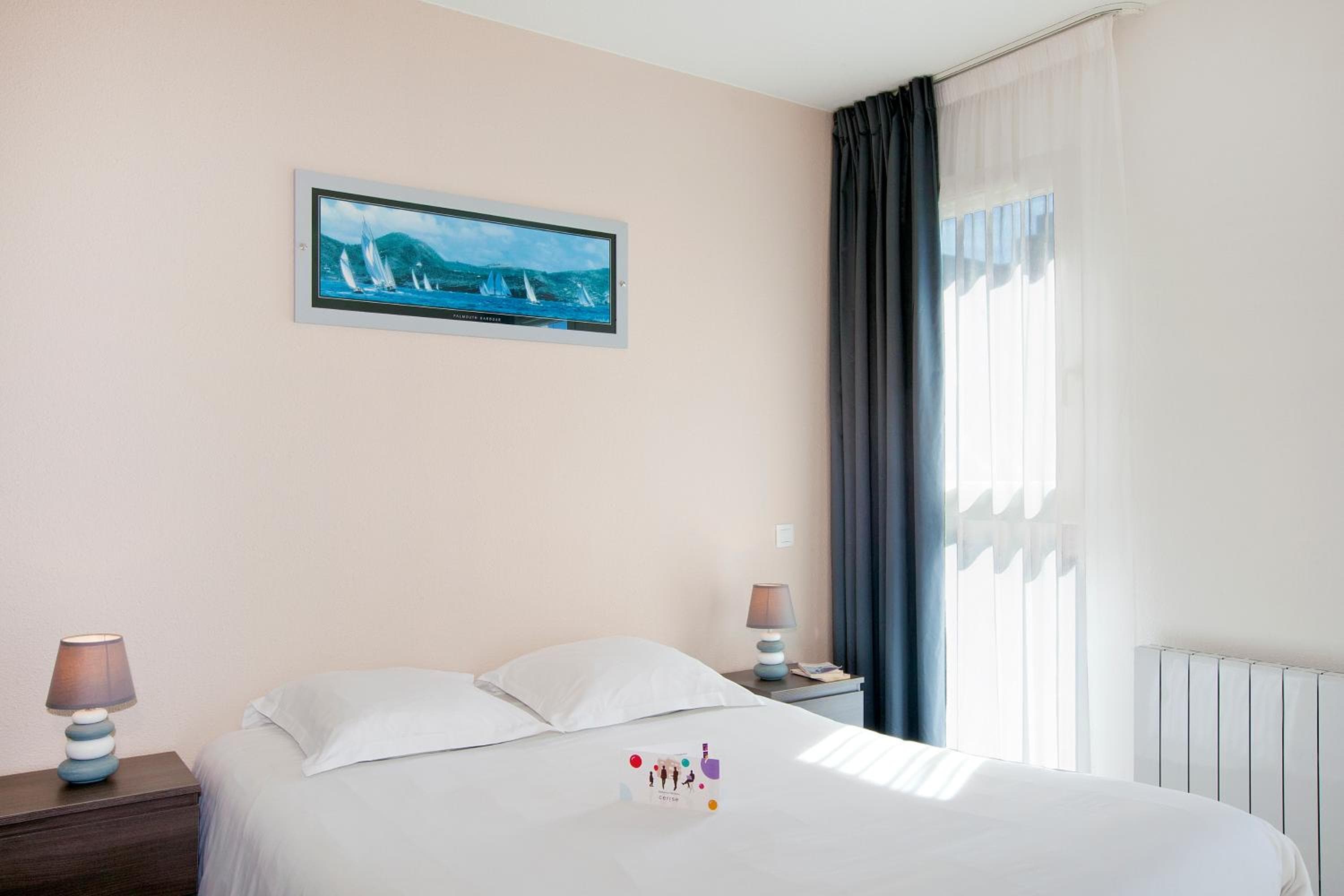 Brit Hotel Confort Lannion Centre Gare, Lannion, photo 3