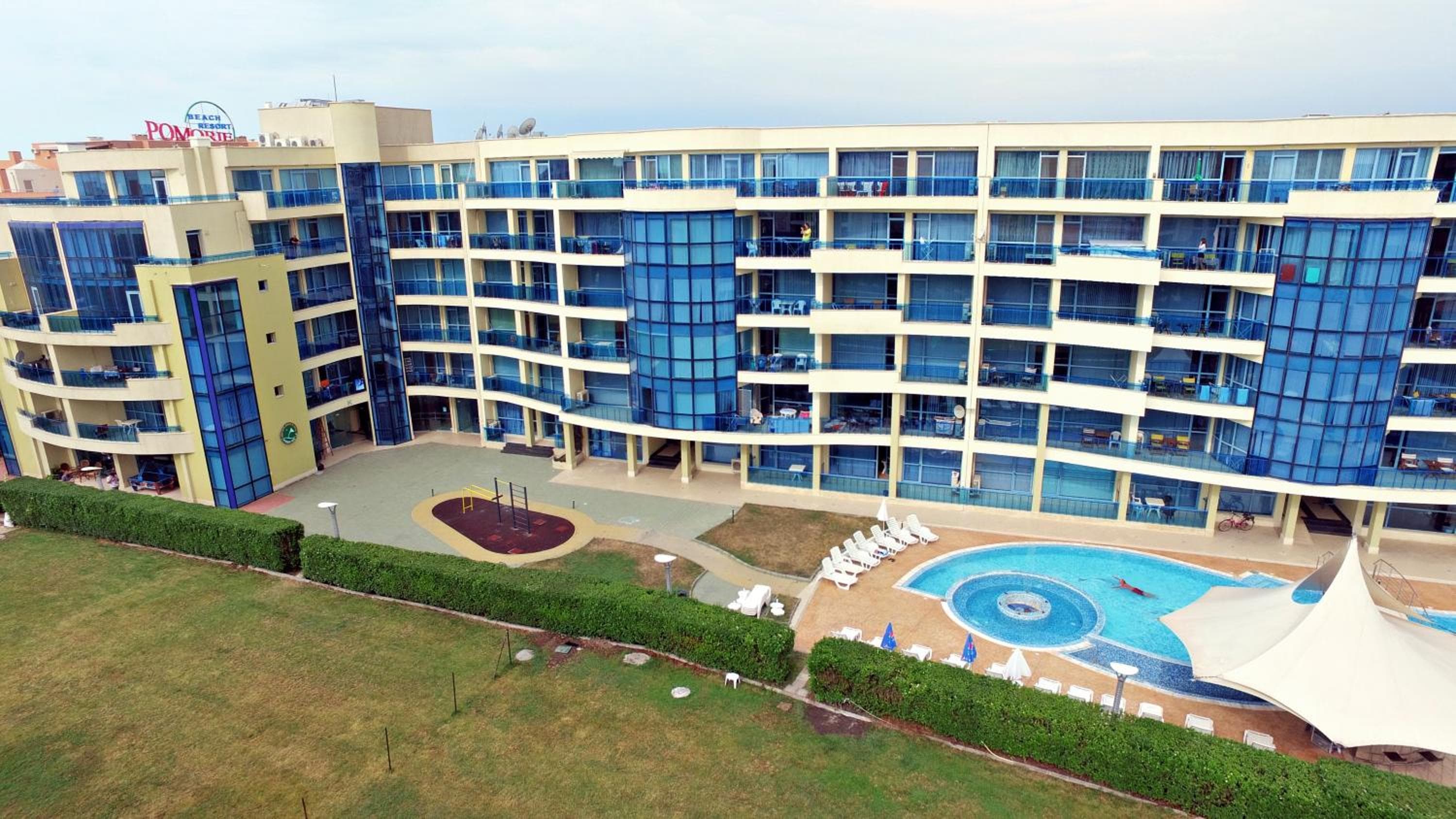 Aparthotel Marina Holiday Club - All Inclusive & Free Parking, Pomorie