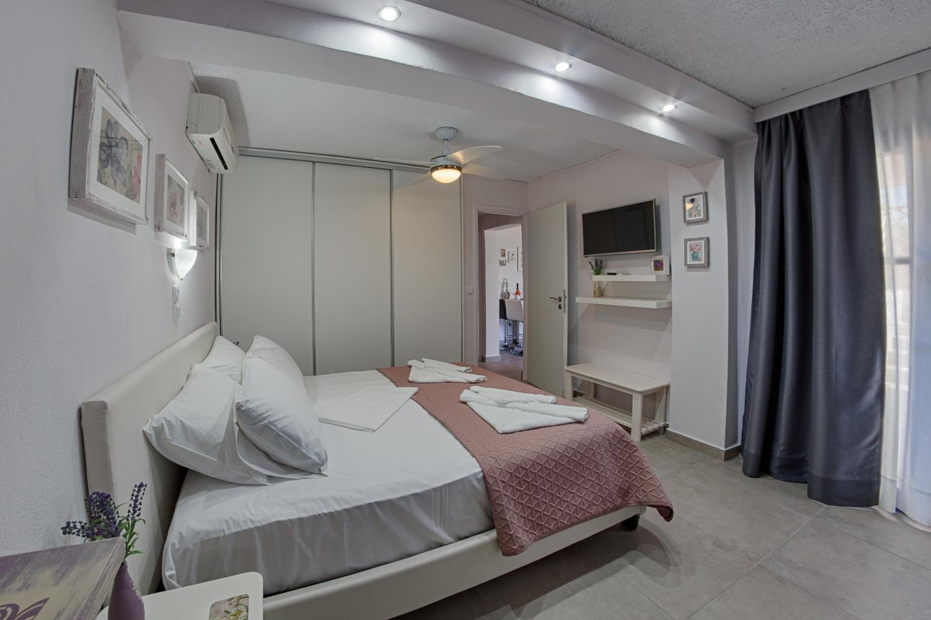 Irida Holiday Apartments, Stoupa, photo 5