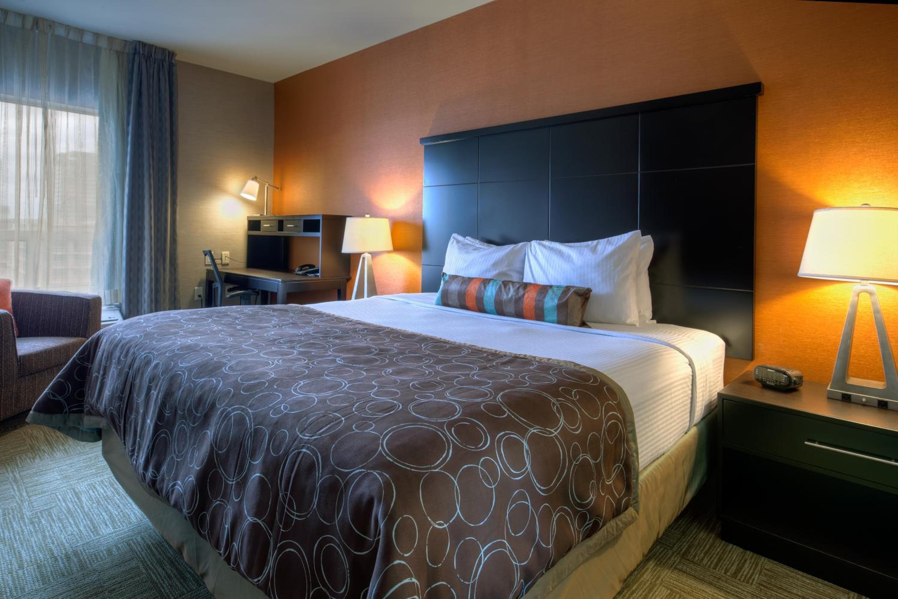 Staybridge Suites Hamilton - Downtown by IHG, Hamilton, photo 6