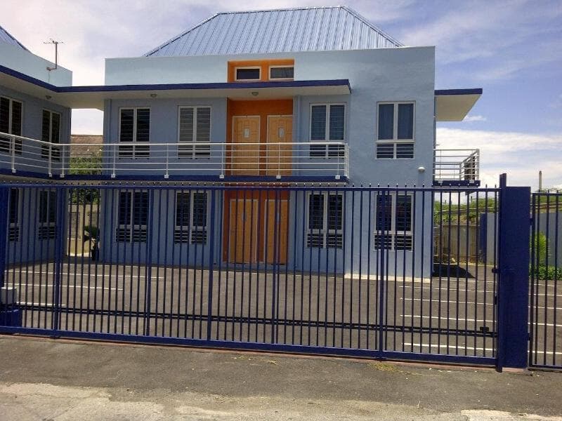 Orange Rembrandt Studio Apartments, Willemstad
